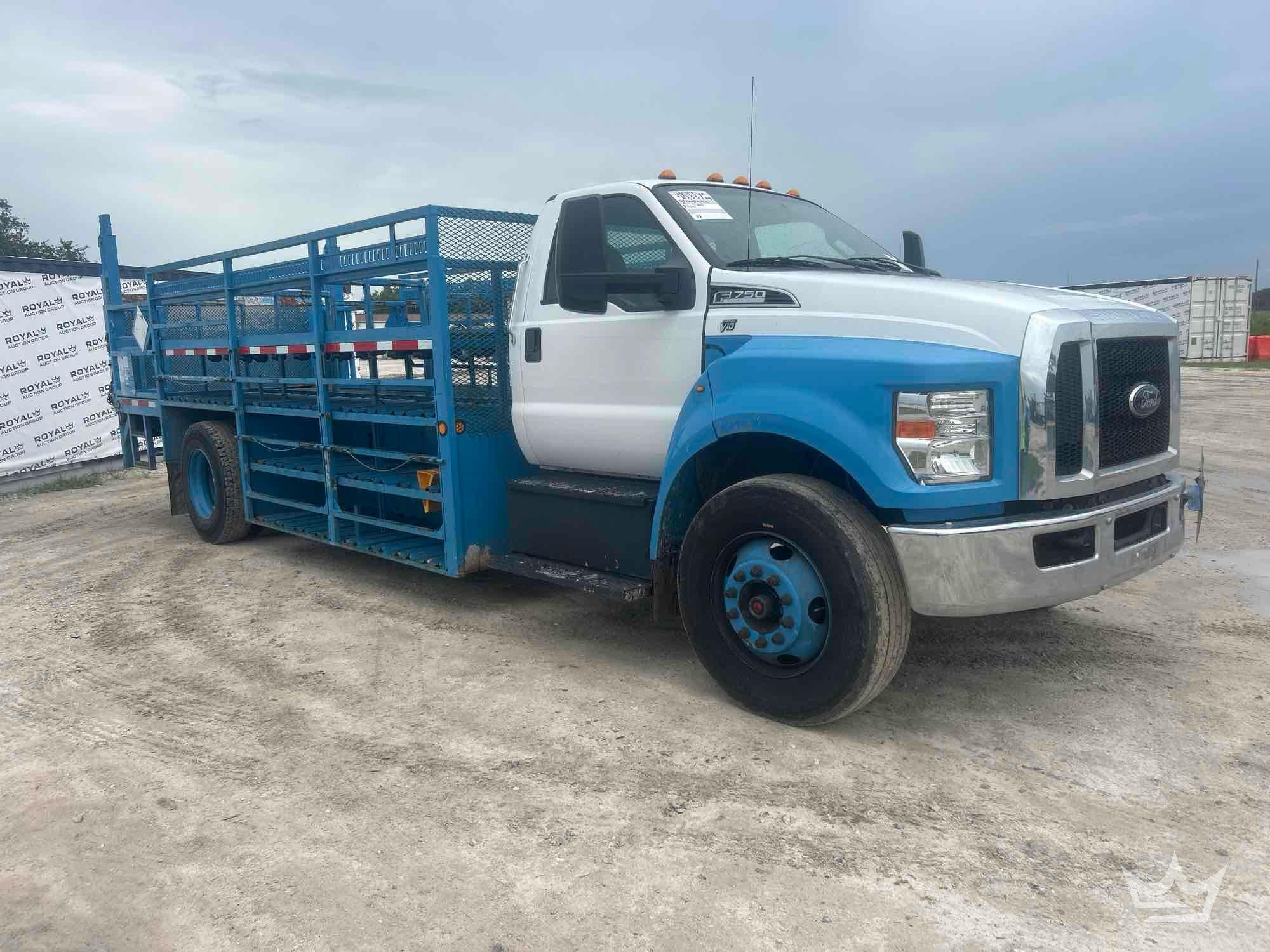2019 Ford F750