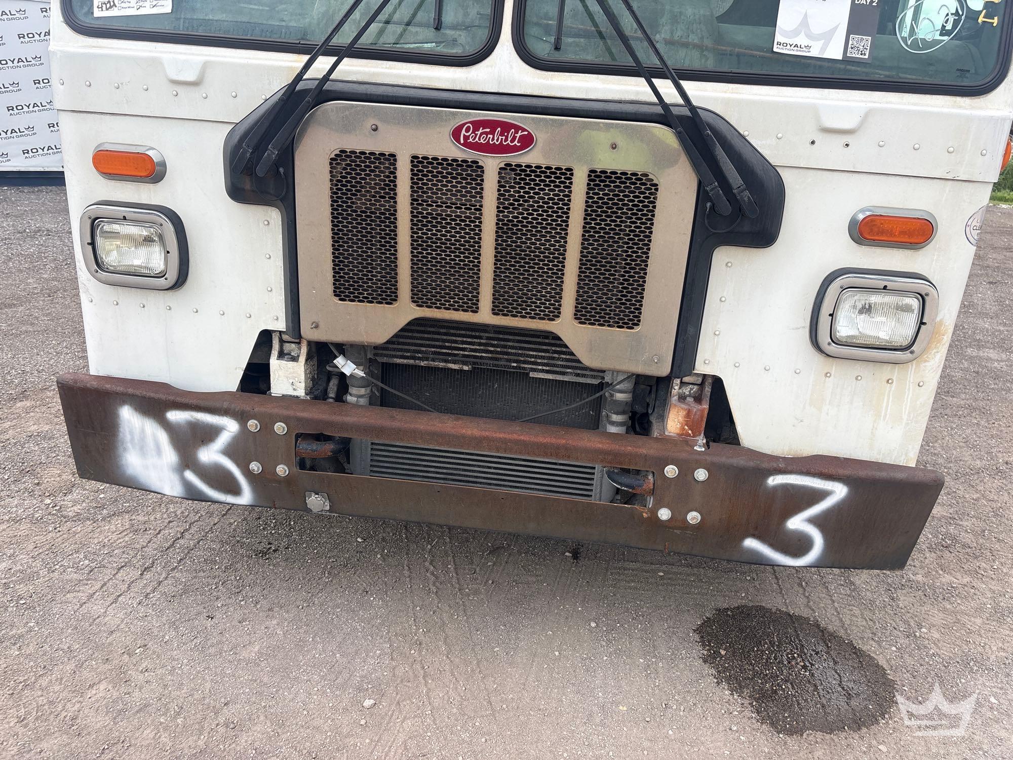 2019 Peterbilt 520