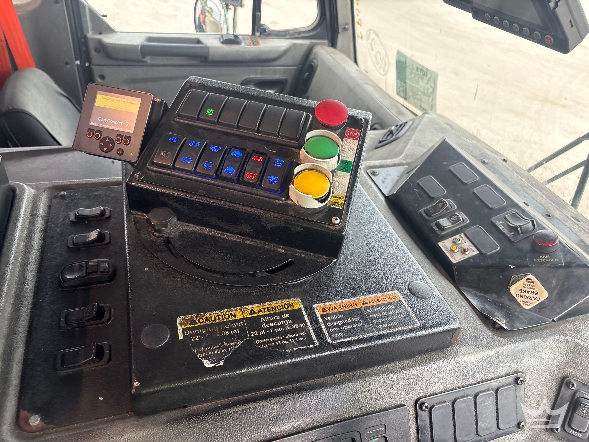 2019 Peterbilt 520