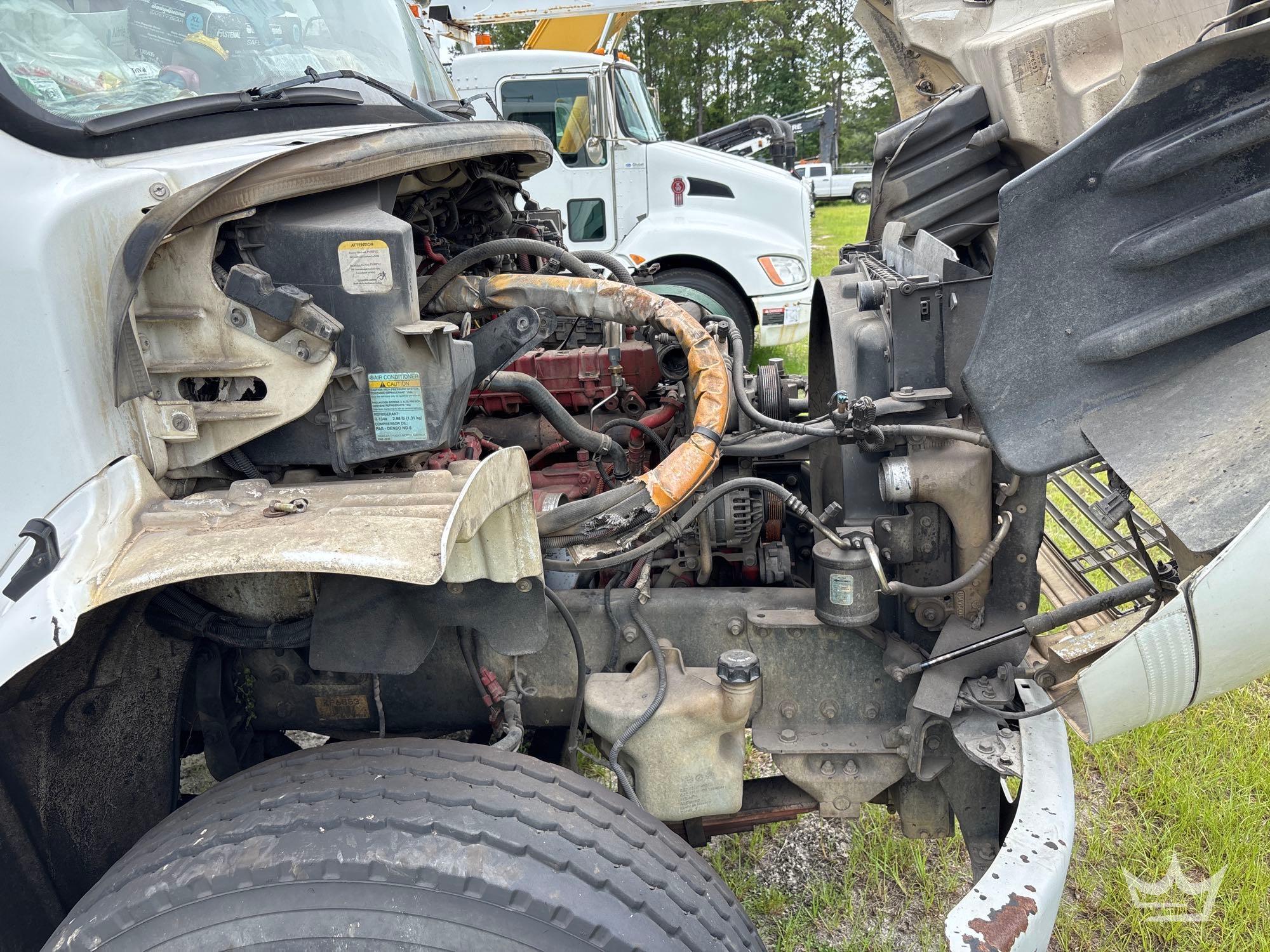 2019 Freightliner M2 106