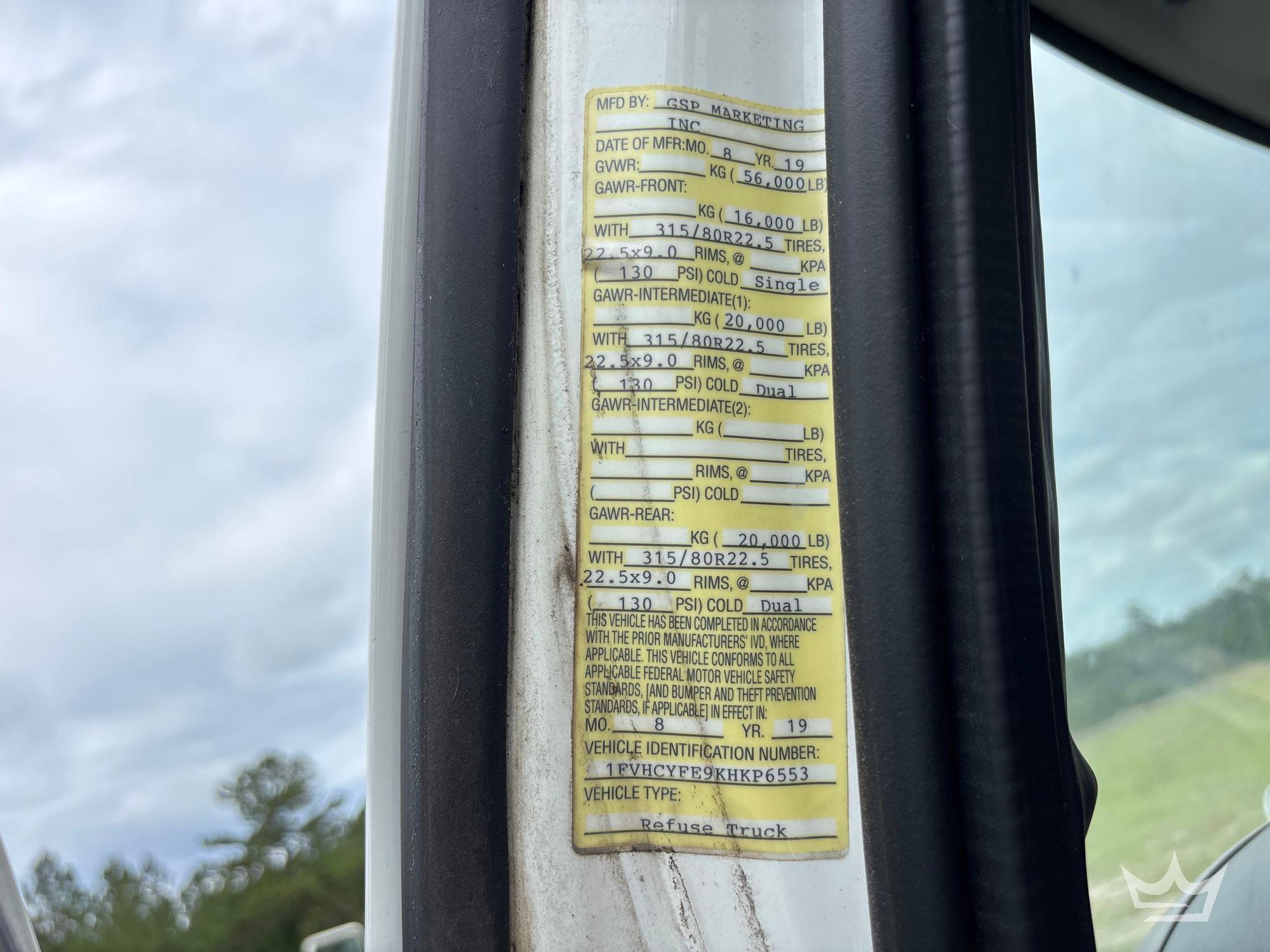 2019 Freightliner M2 106