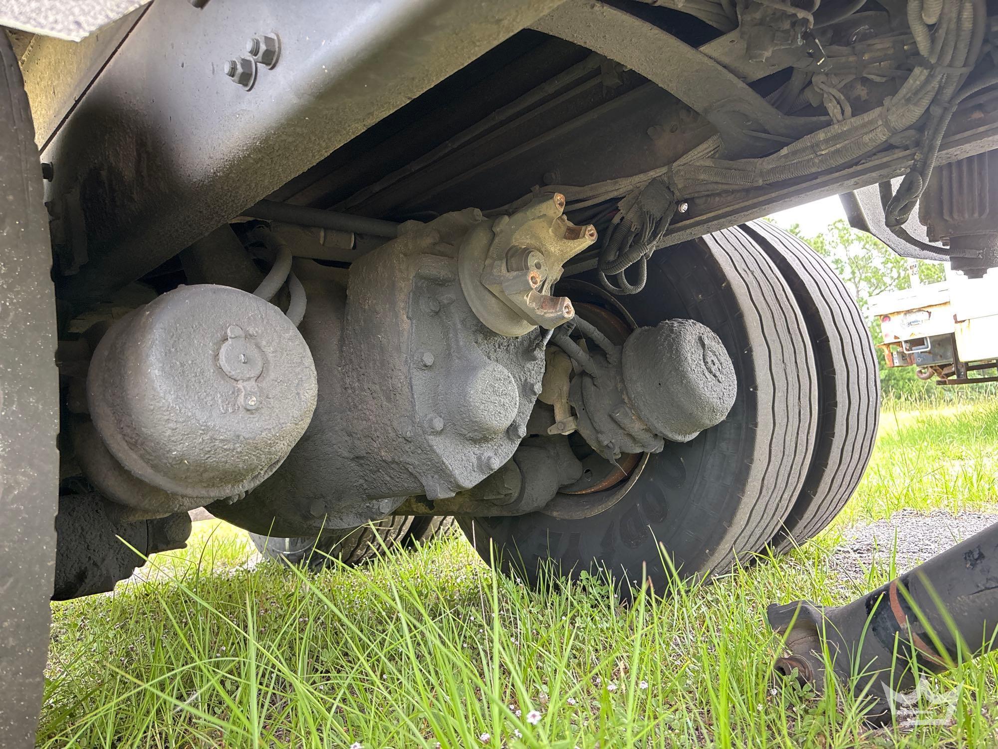 2019 Freightliner M2 106