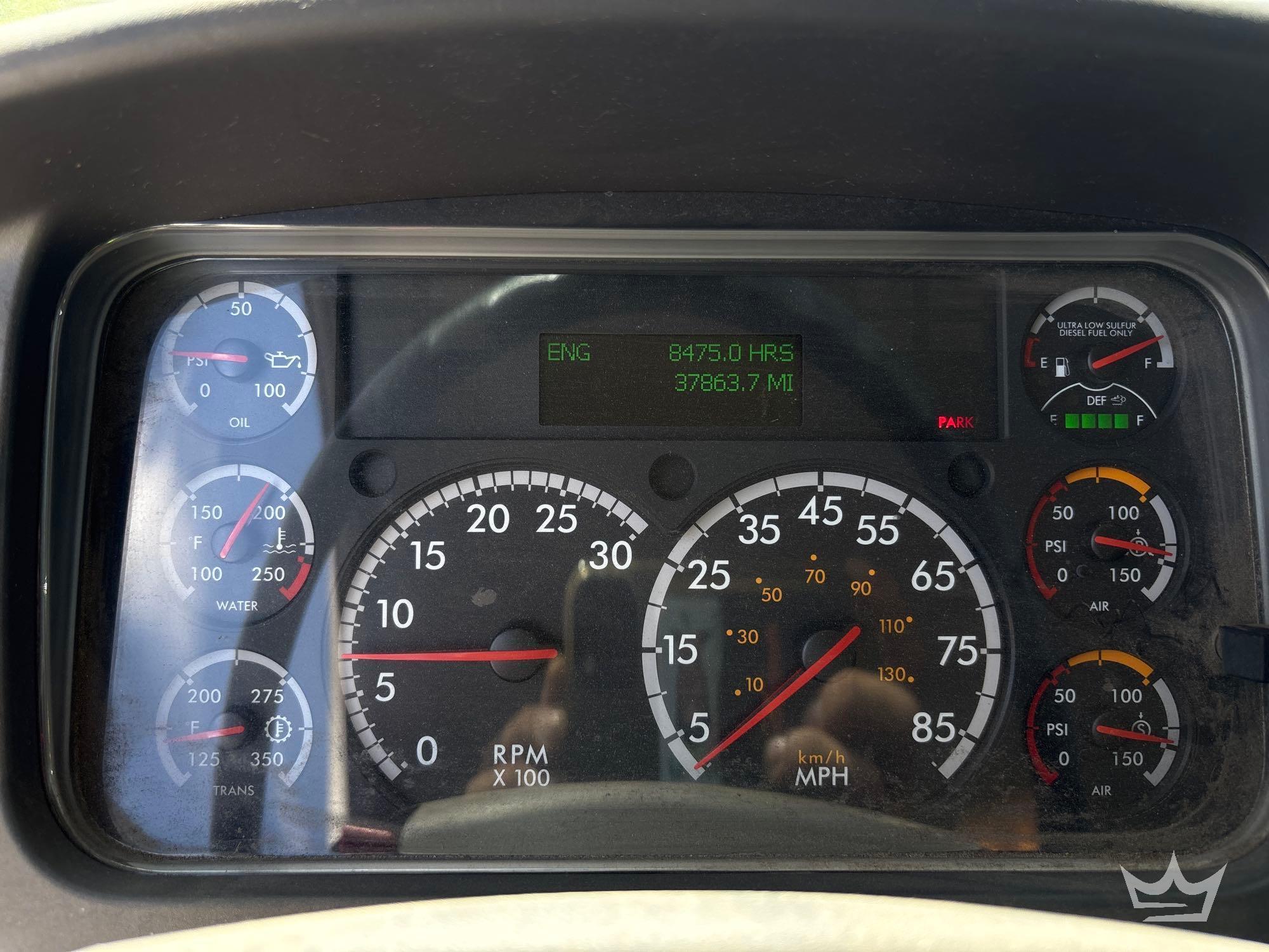 2017 Freightliner M2 106