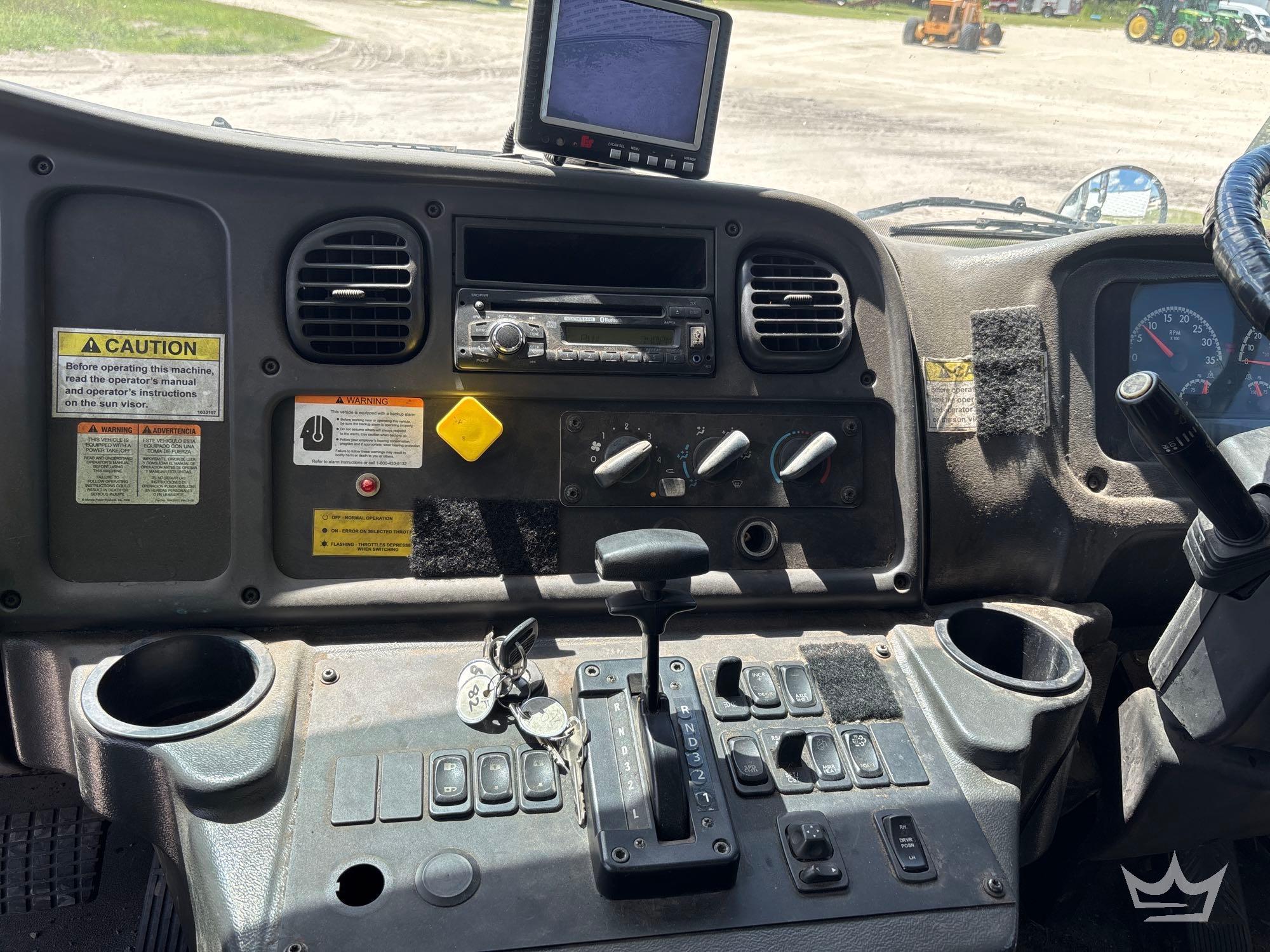 2017 Freightliner M2 106
