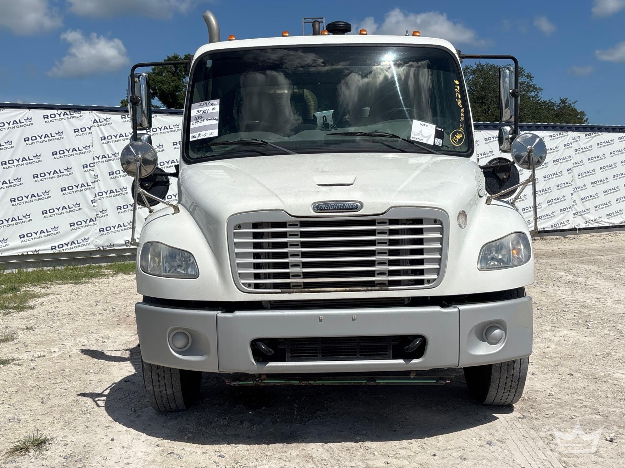 2017 Freightliner M2 106