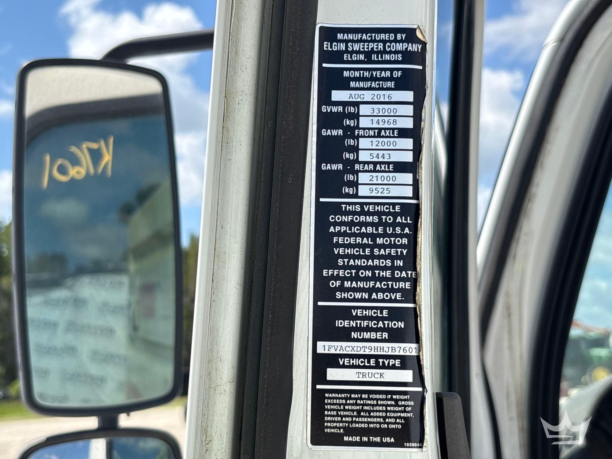 2017 Freightliner M2 106