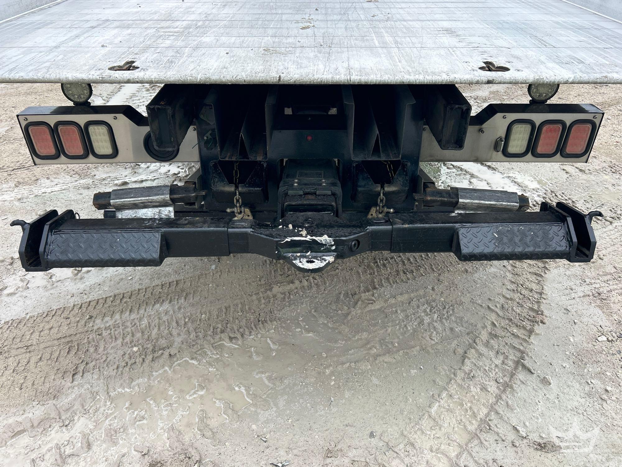 2020 Freightliner M2 106
