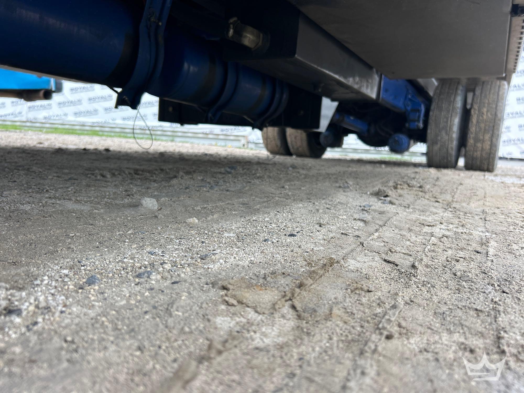 2020 Freightliner M2 106