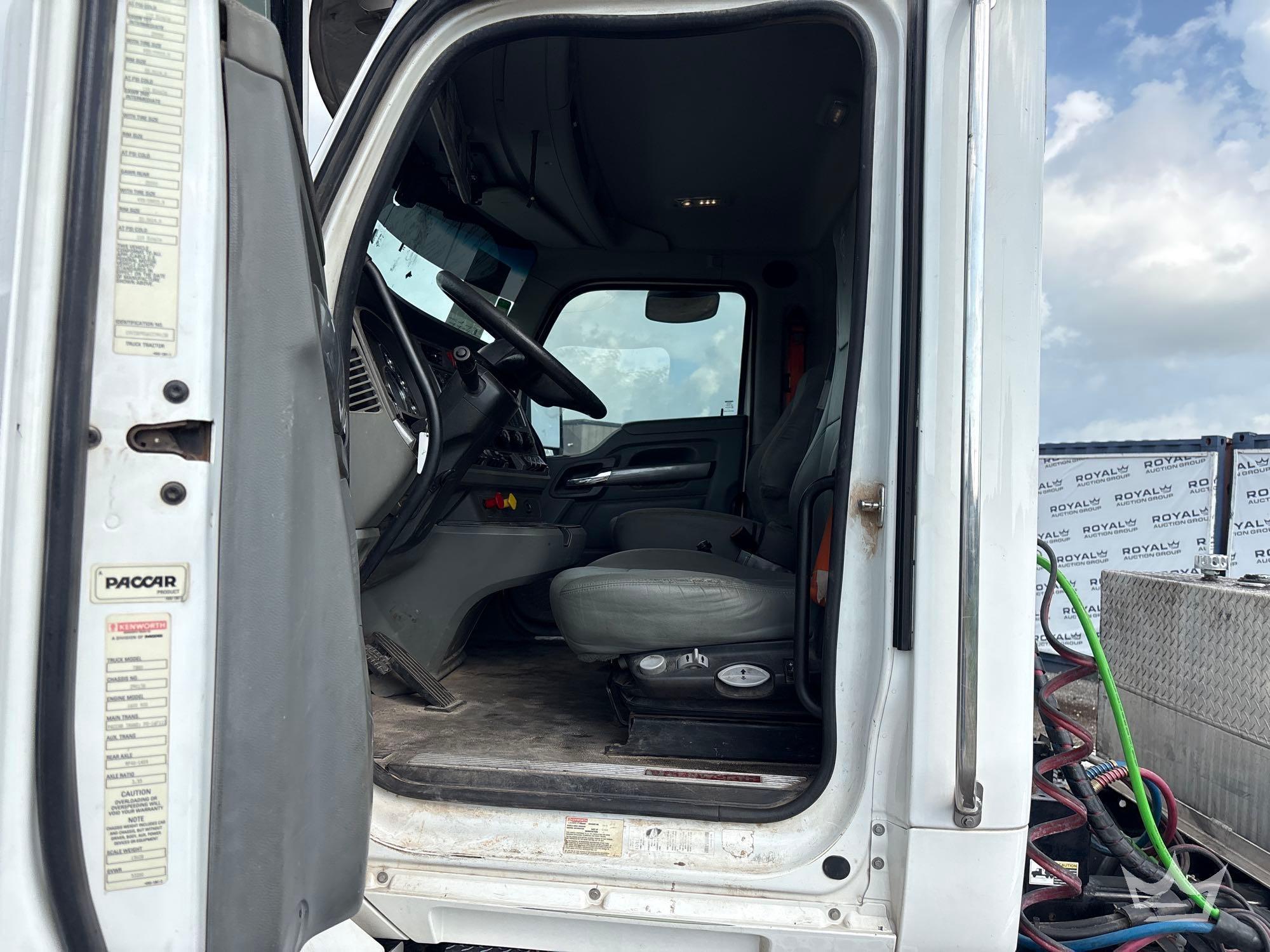 2019 Kenworth T880