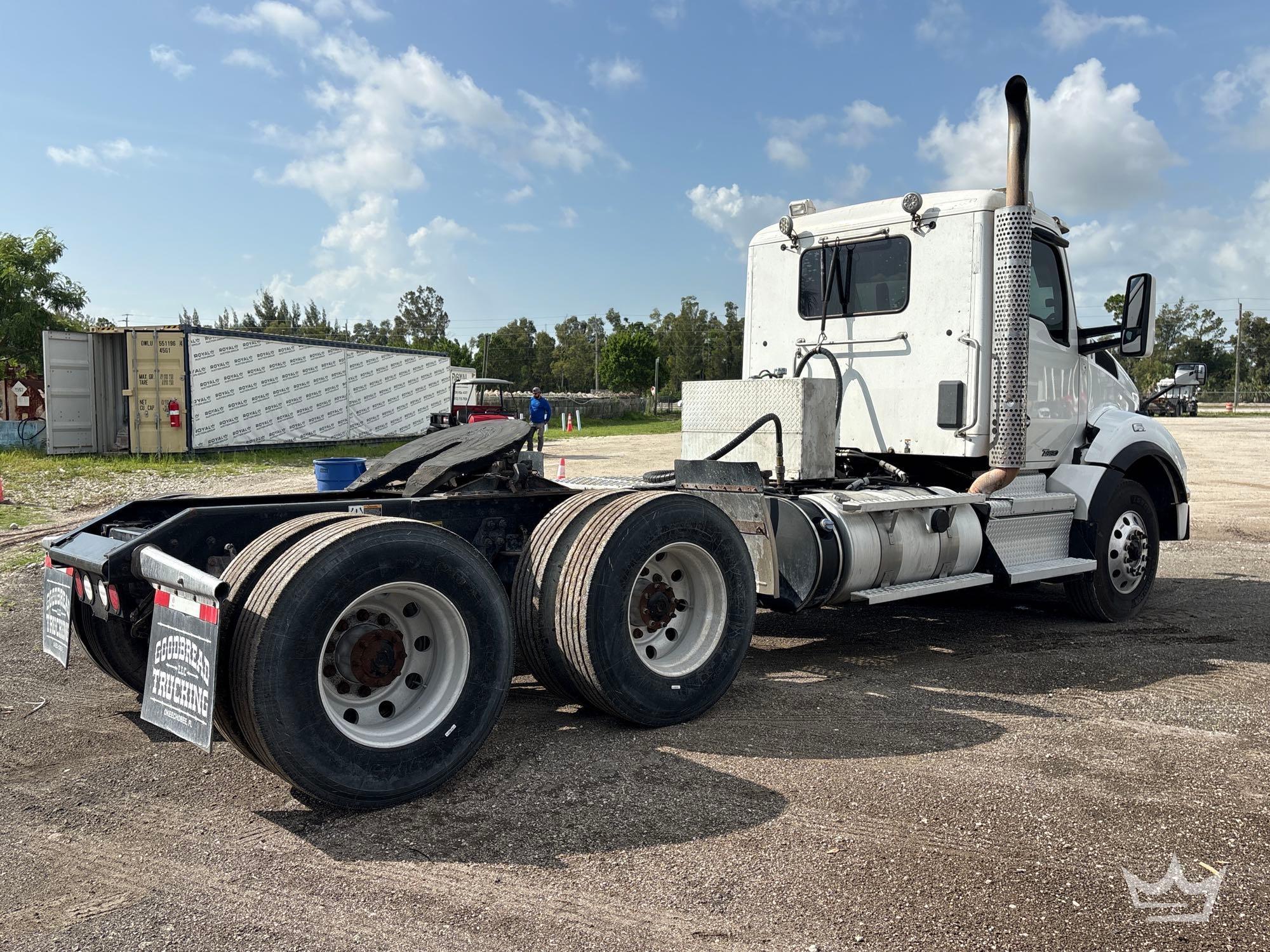 2019 Kenworth T880