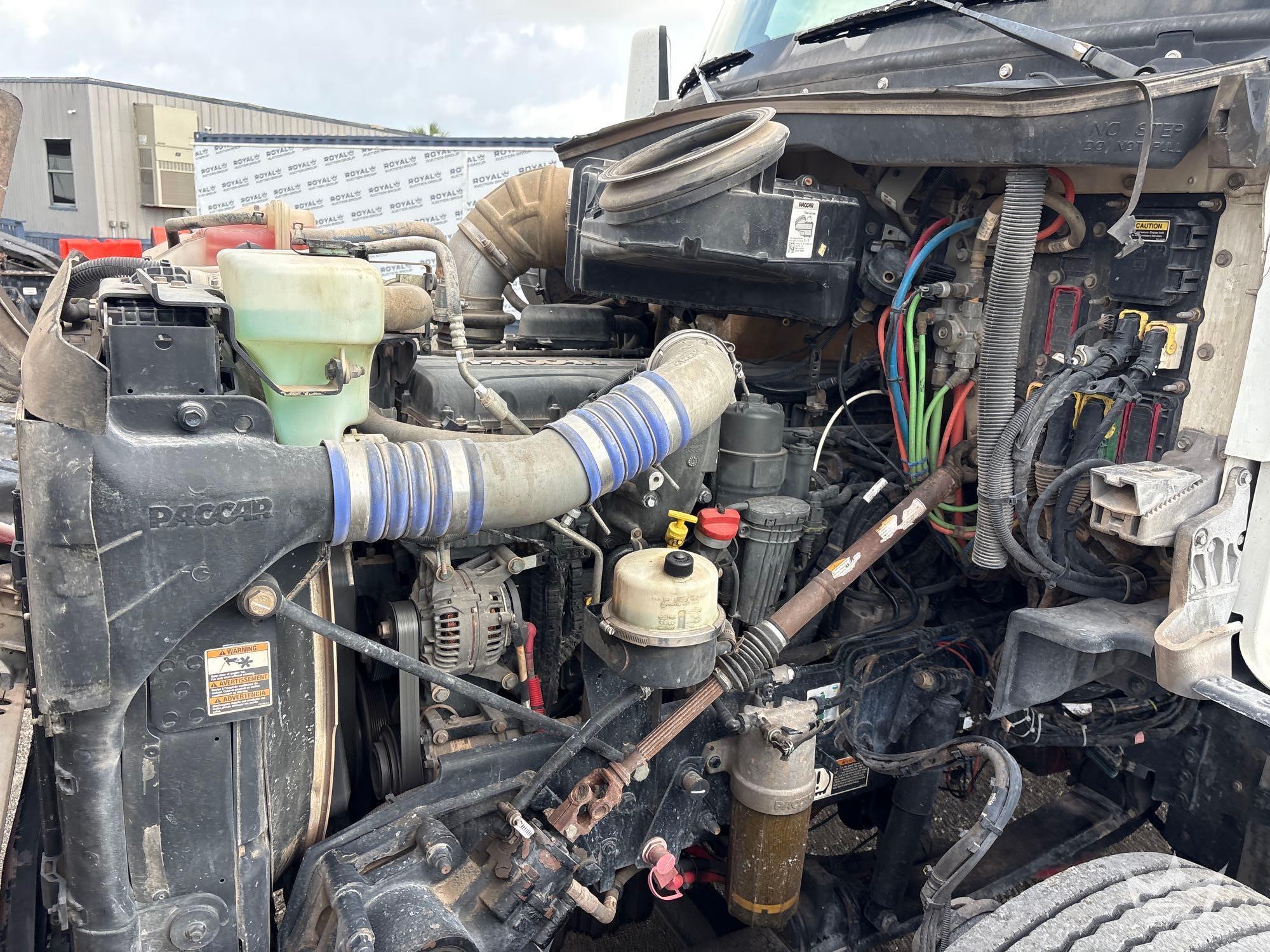 2019 Kenworth T880