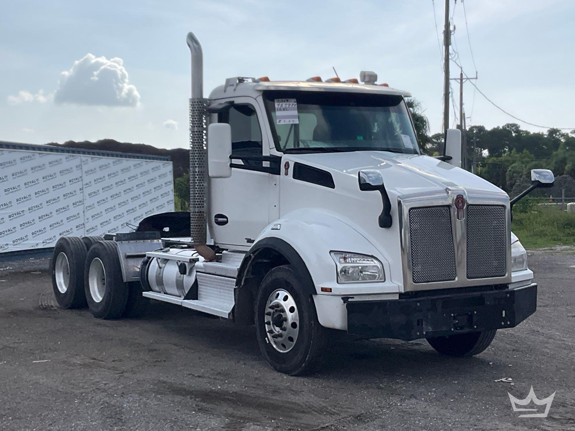 2019 Kenworth T880