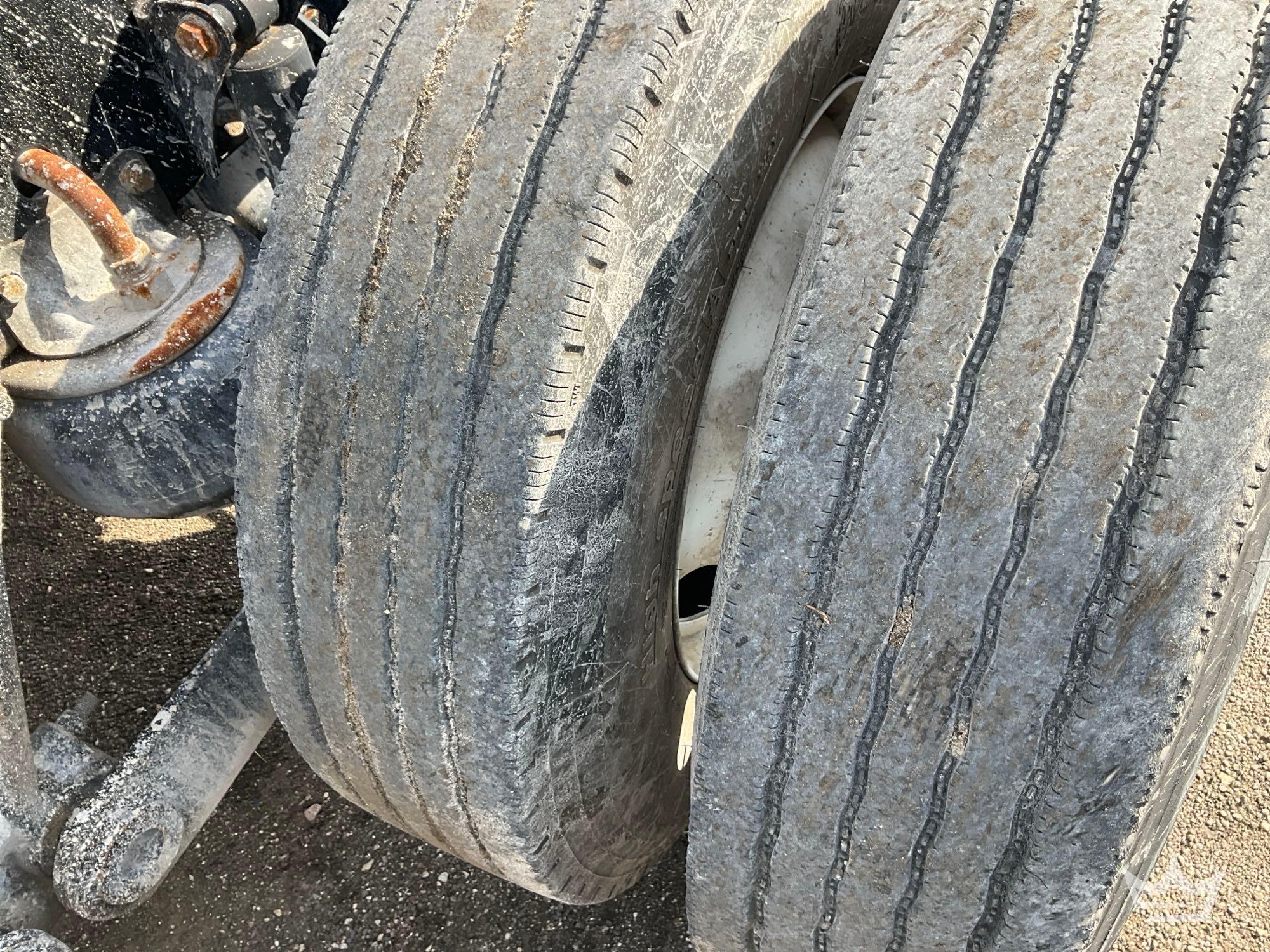 2019 Kenworth T880