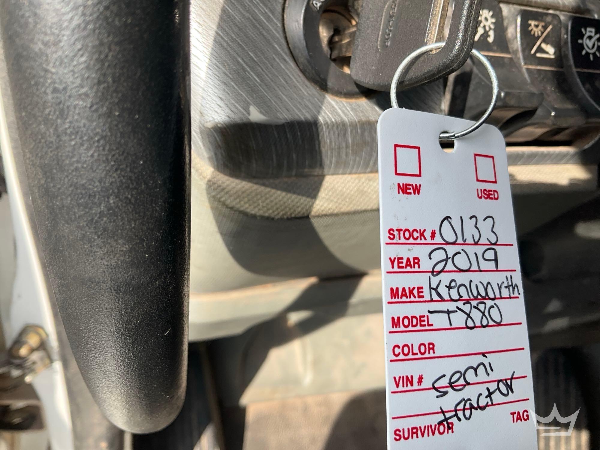 2019 Kenworth T880