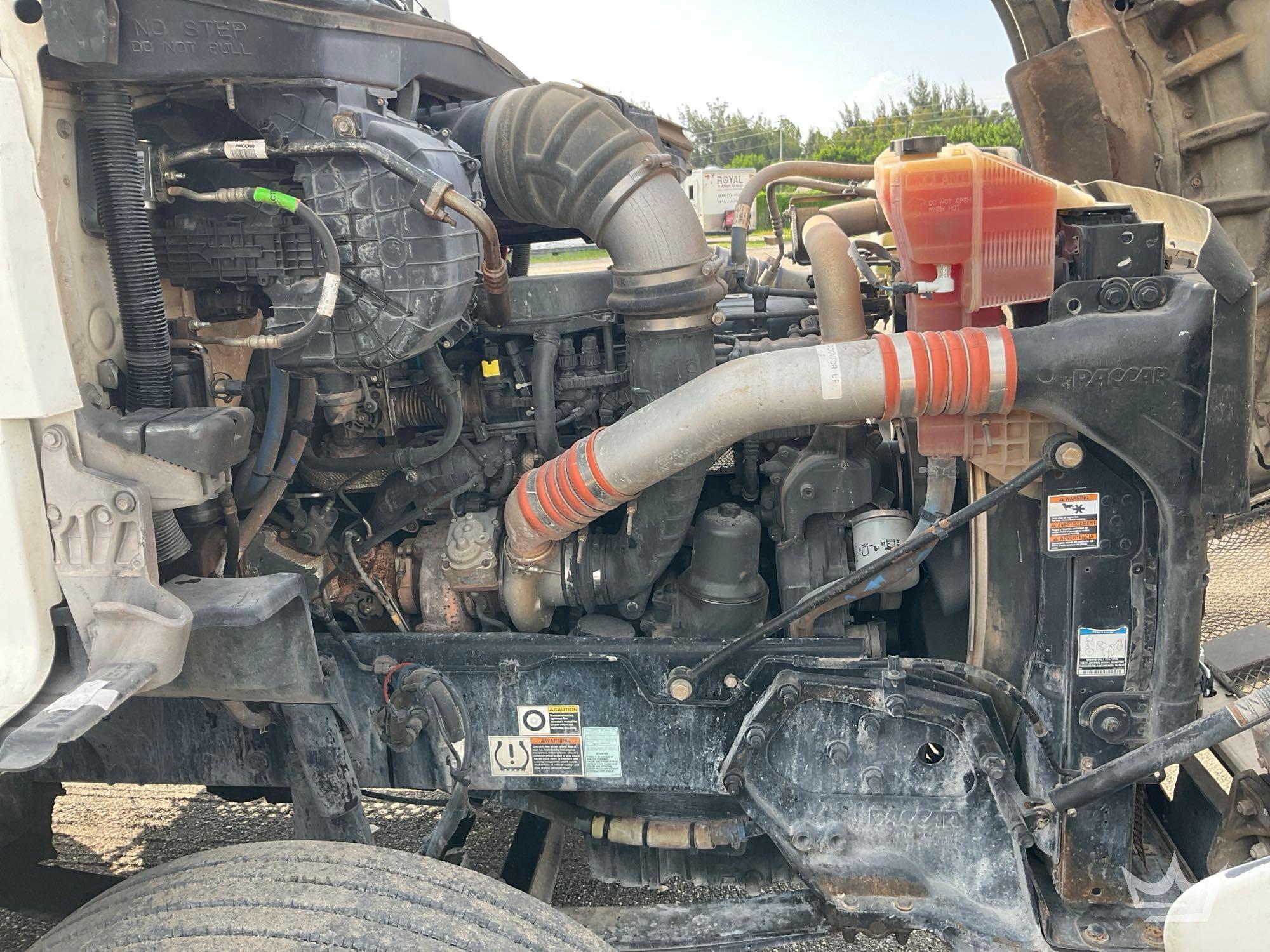 2019 Kenworth T880
