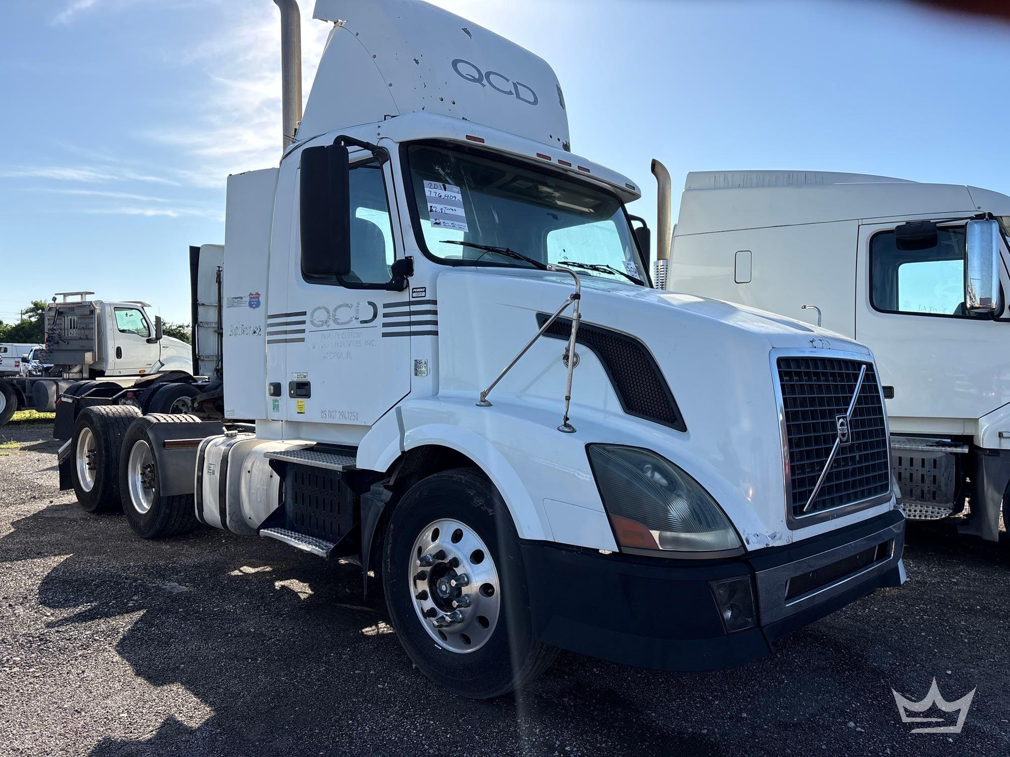 2011 Volvo VNL