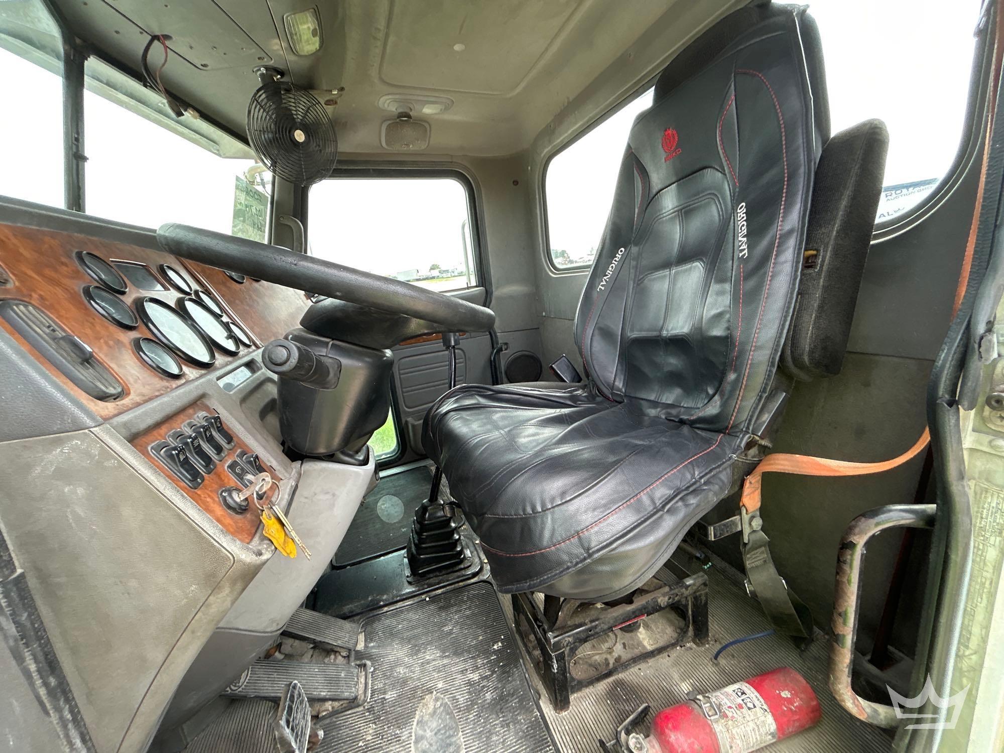 2006 Peterbilt 385