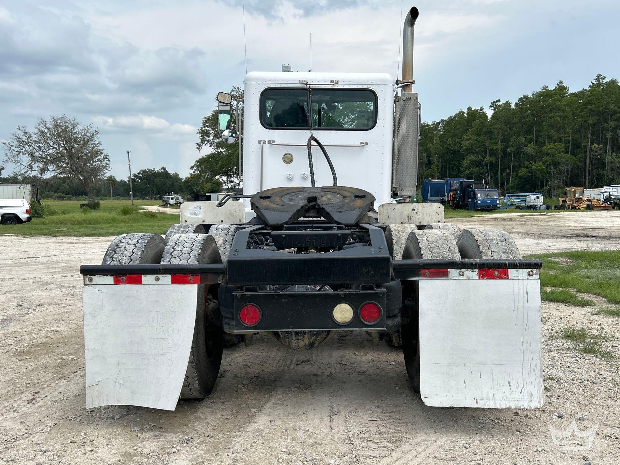 2006 Peterbilt 385