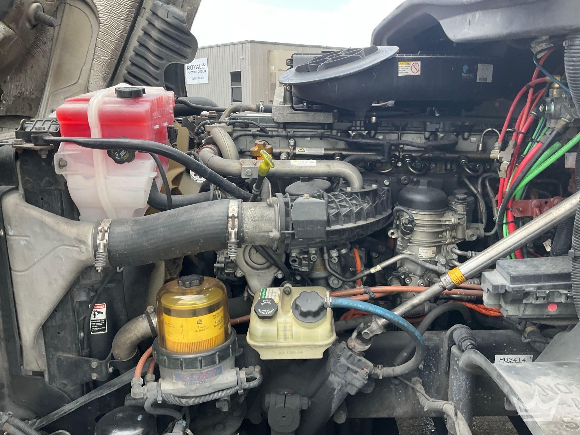 2017 Freightliner Cascadia 125