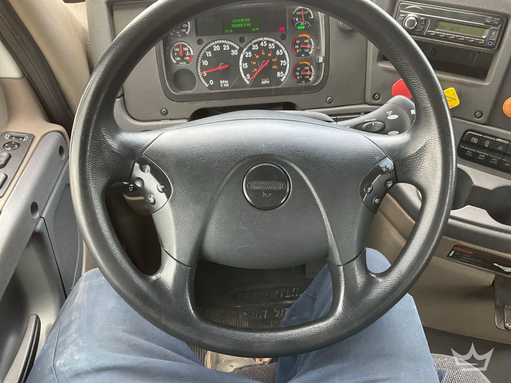 2017 Freightliner Cascadia 125
