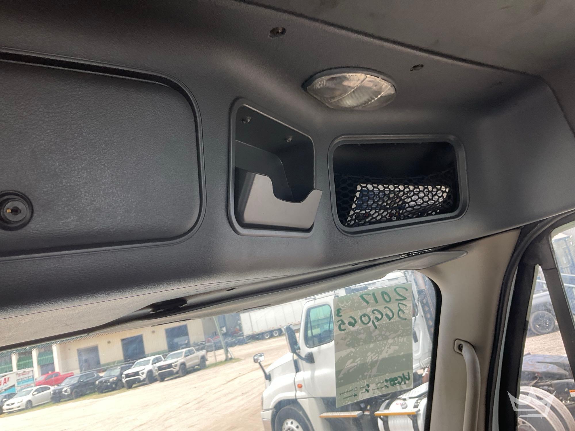 2017 Freightliner Cascadia 125