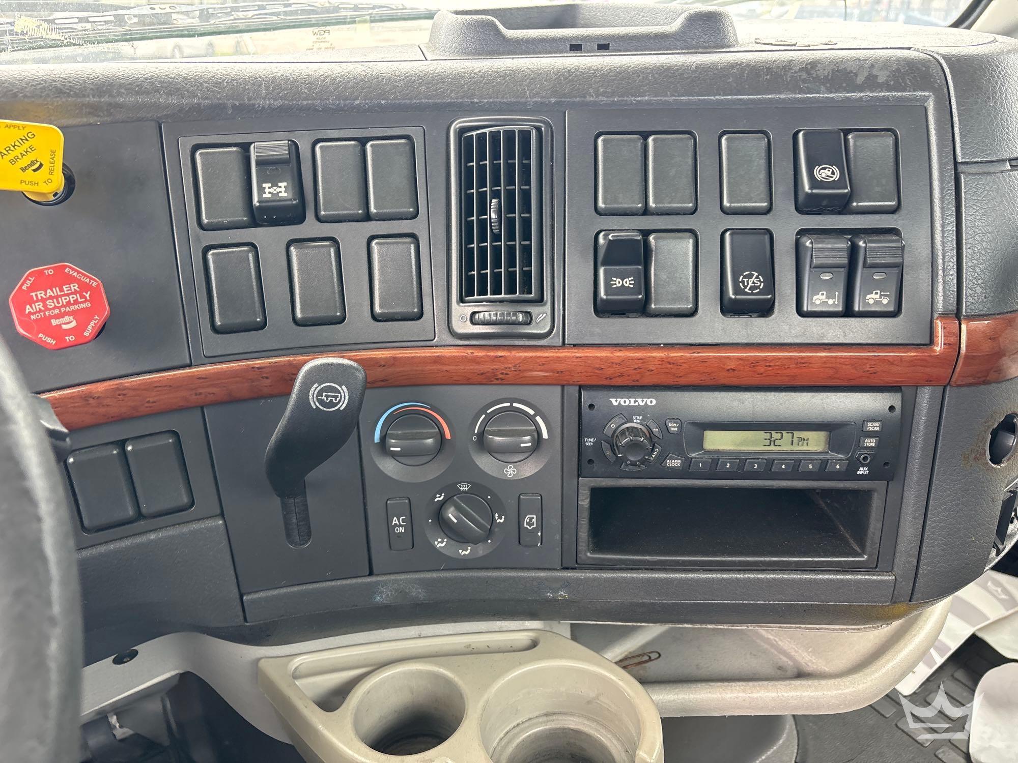 2017 Freightliner Cascadia 125