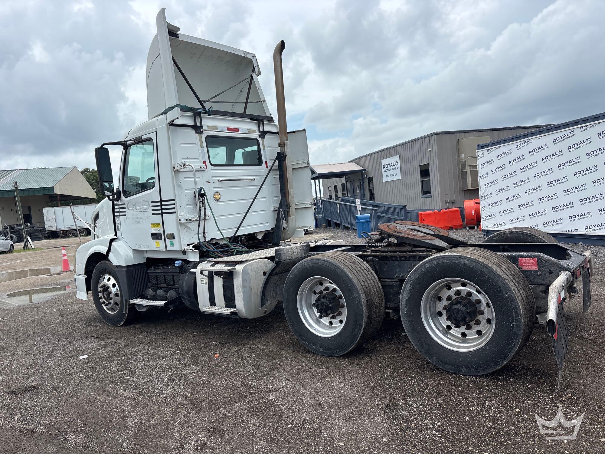 2017 Freightliner Cascadia 125