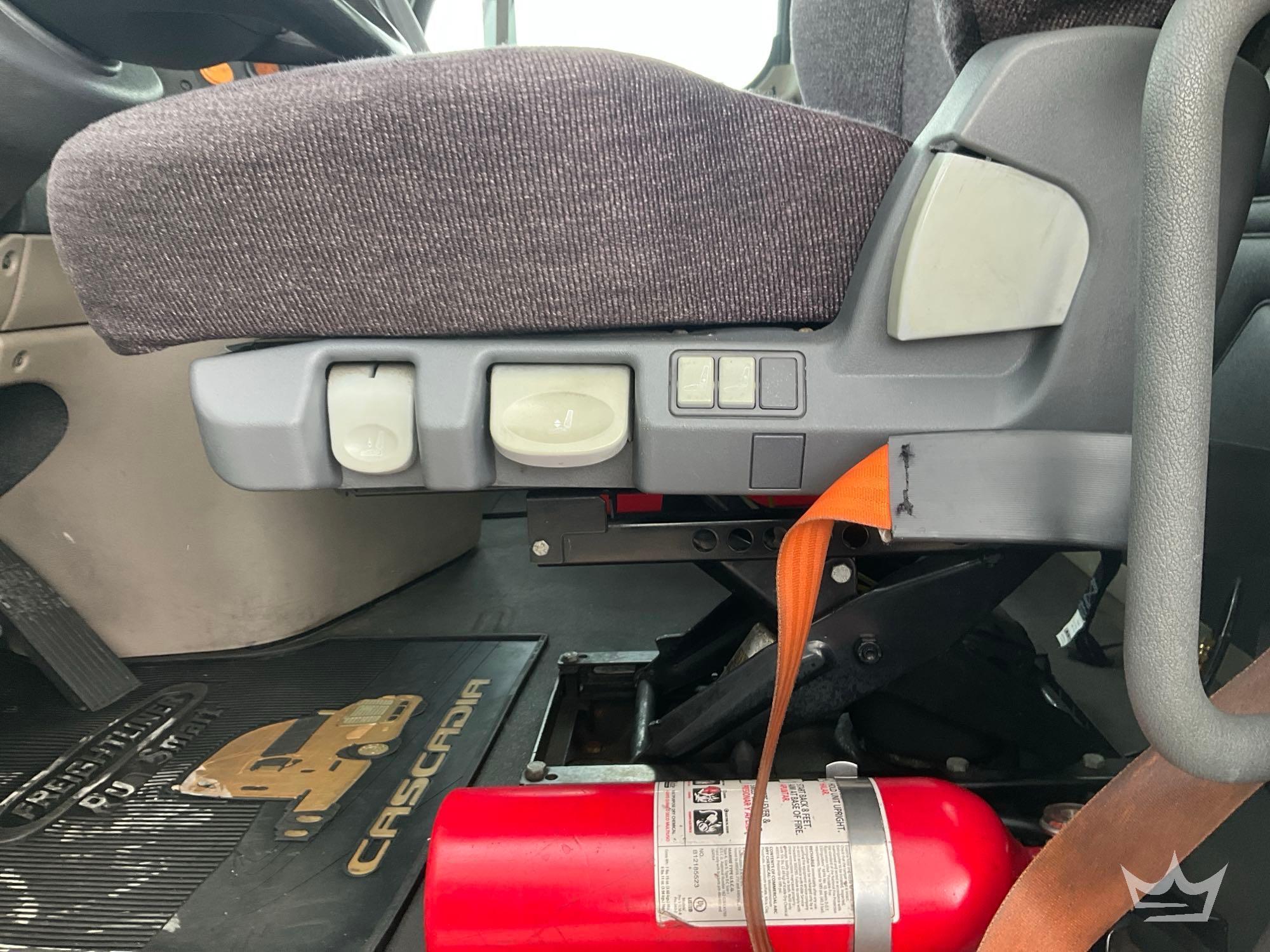 2017 Freightliner Cascadia 125