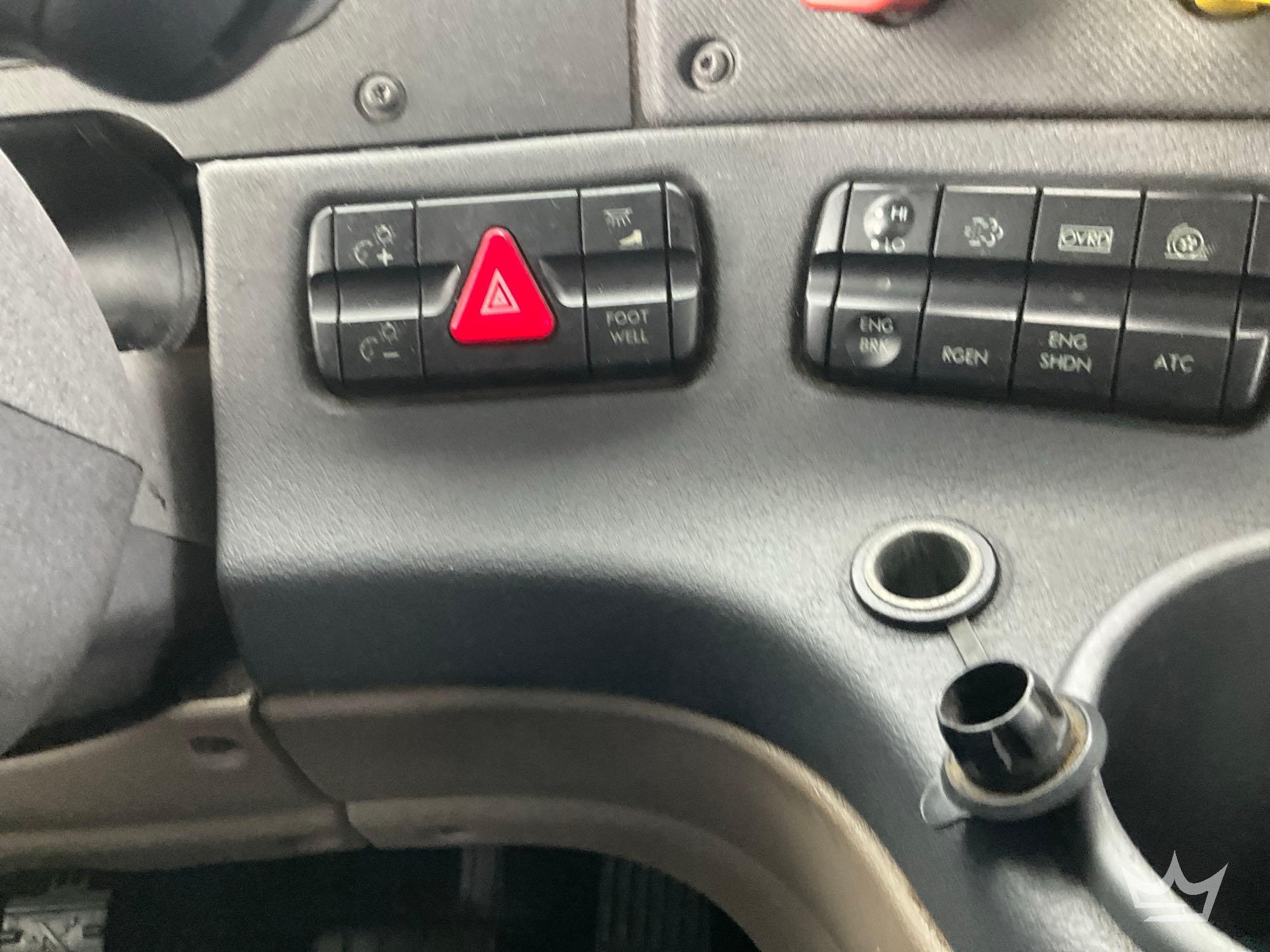 2017 Freightliner Cascadia 125