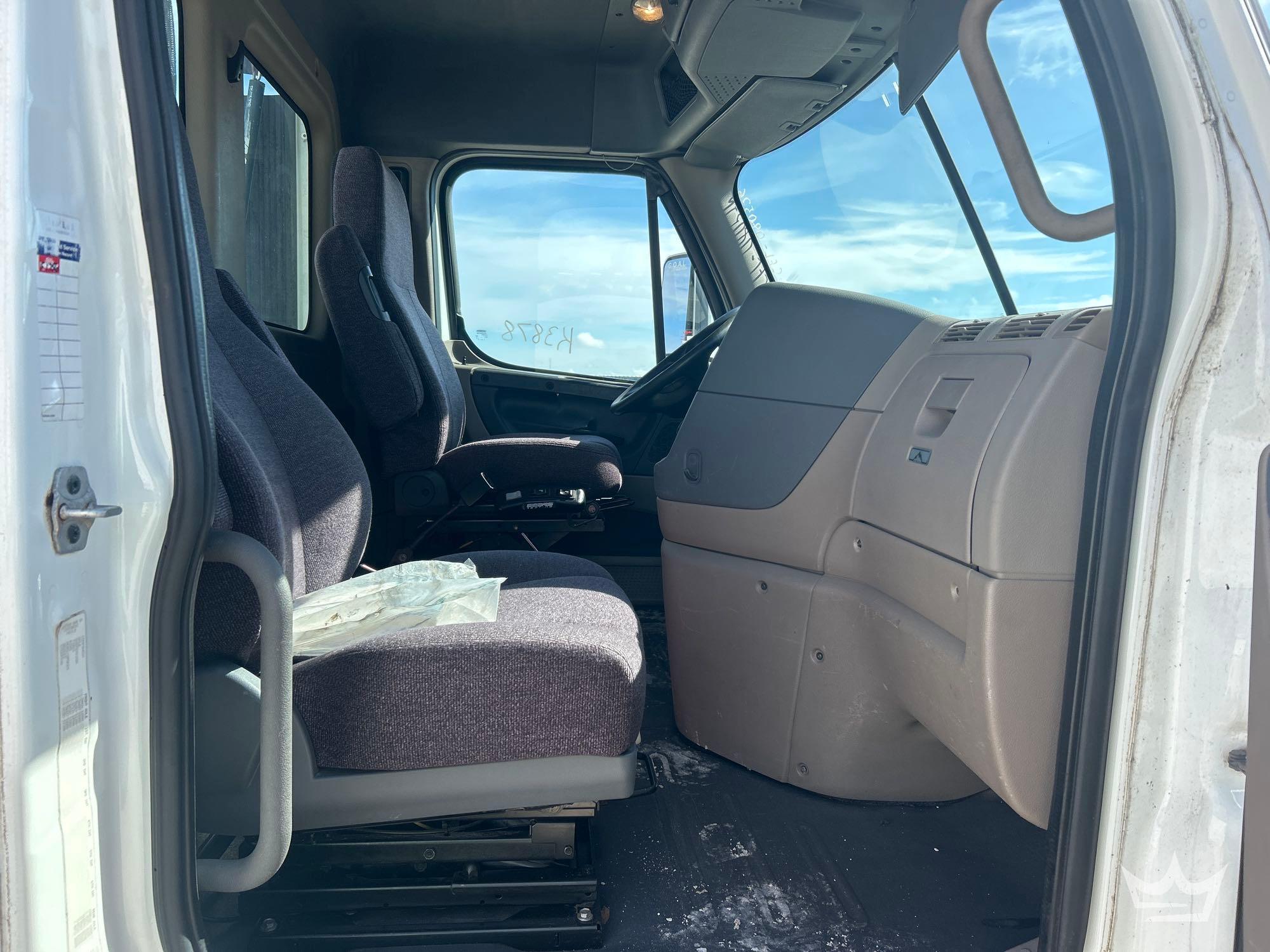 2014 Freightliner Cascadia