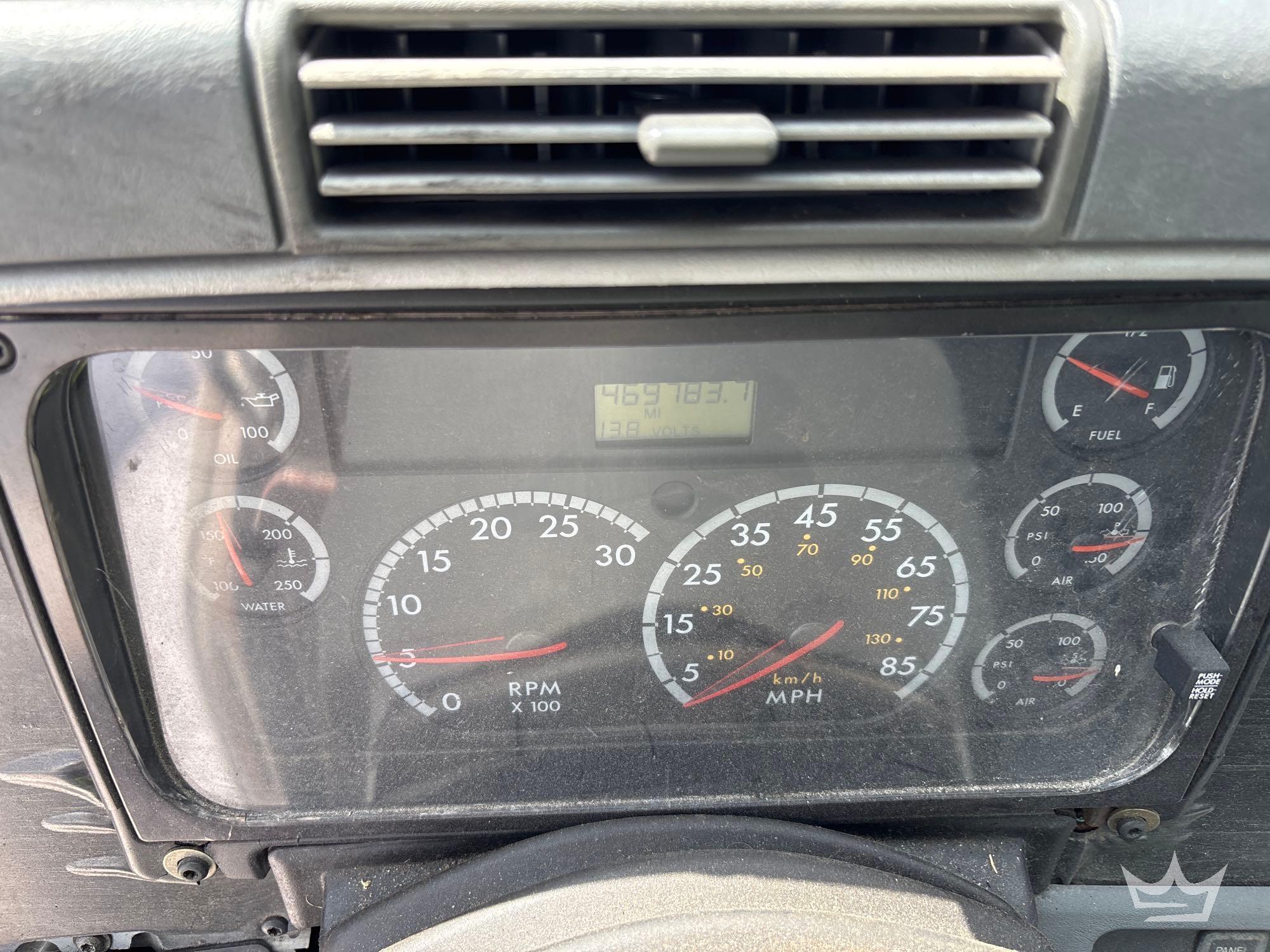 2007 Freightliner Columbia 120
