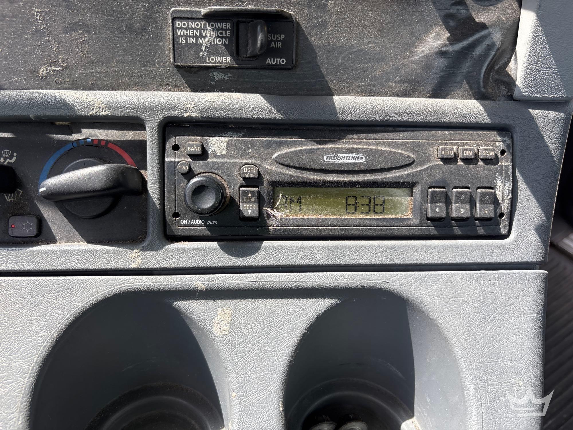 2007 Freightliner Columbia 120