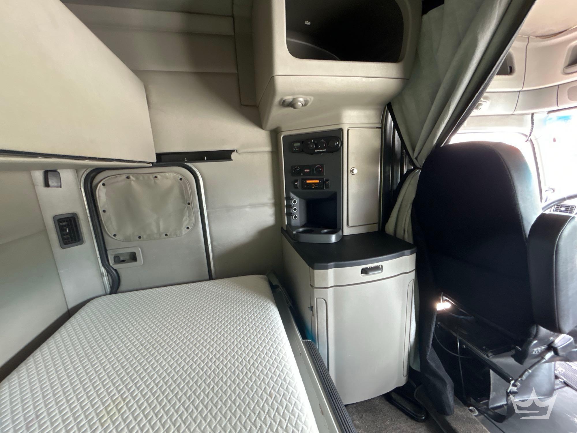 2019 Peterbilt 579