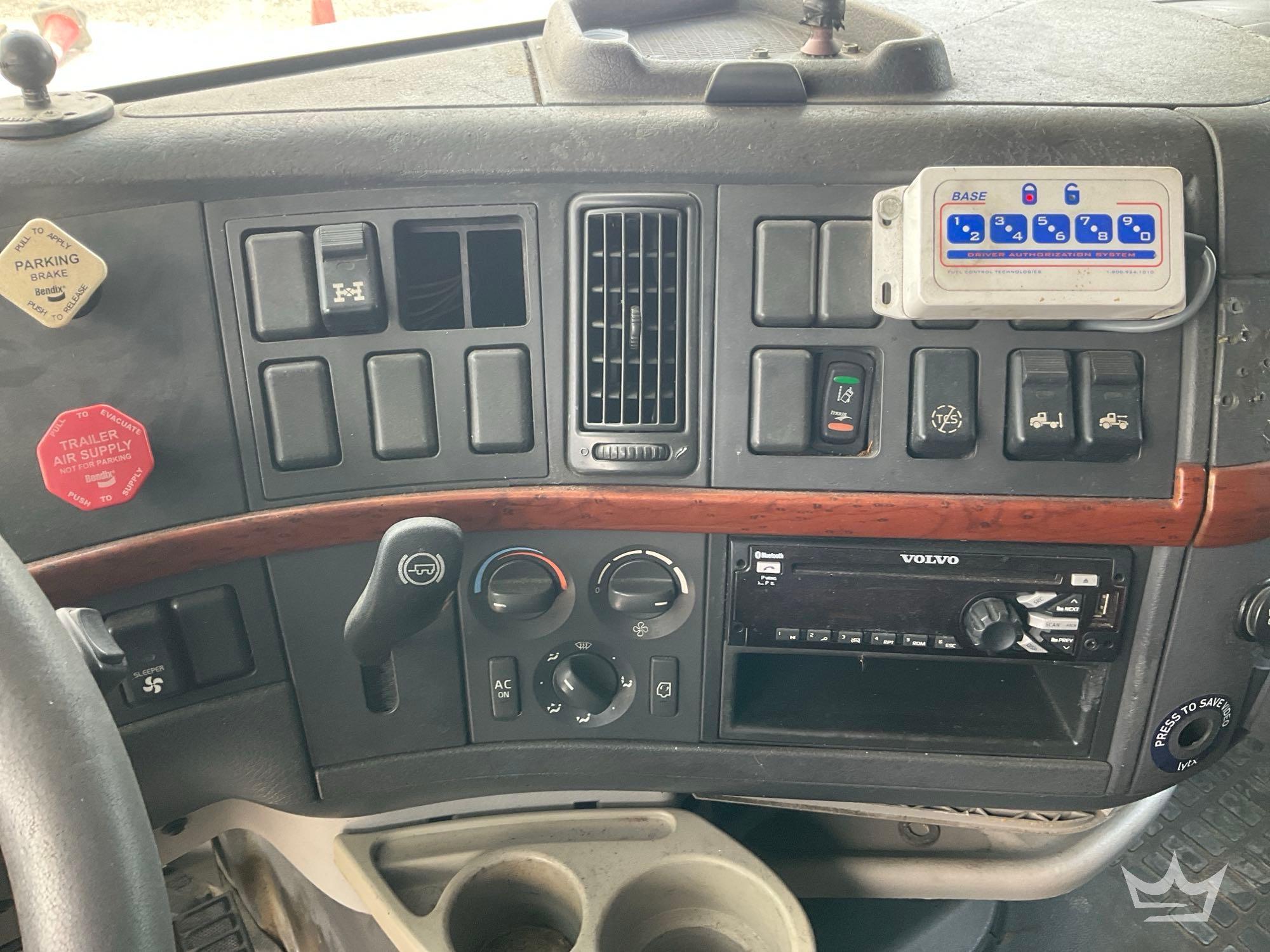 2012 Volvo VNL