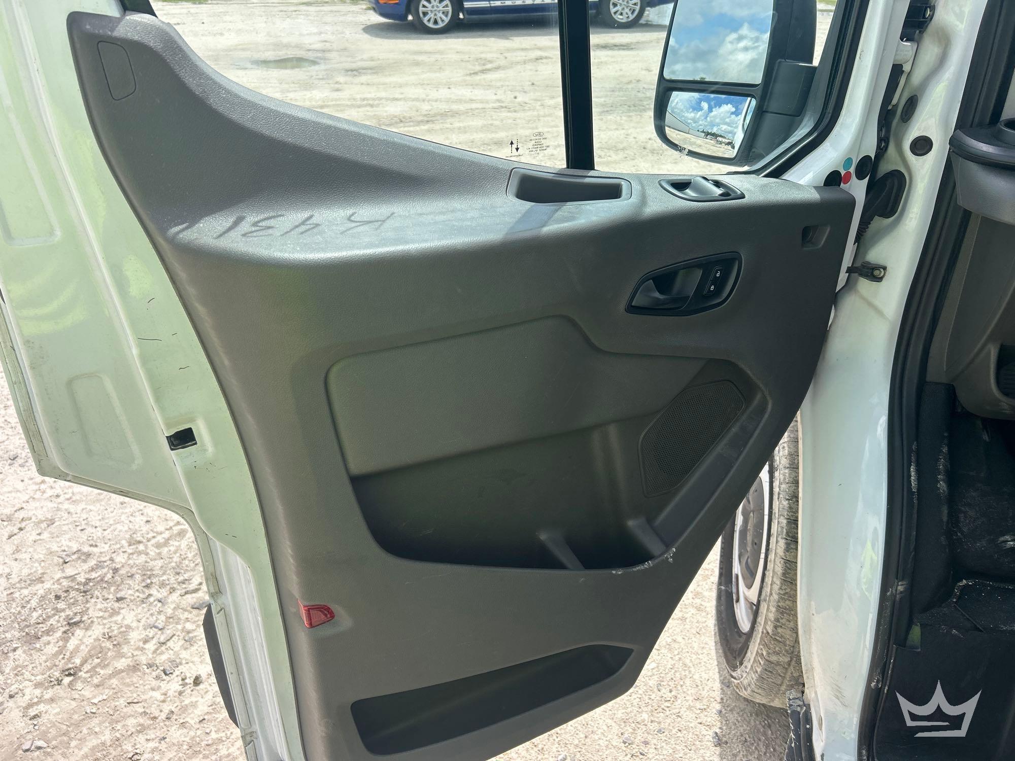 2021 Ford TRANSIT