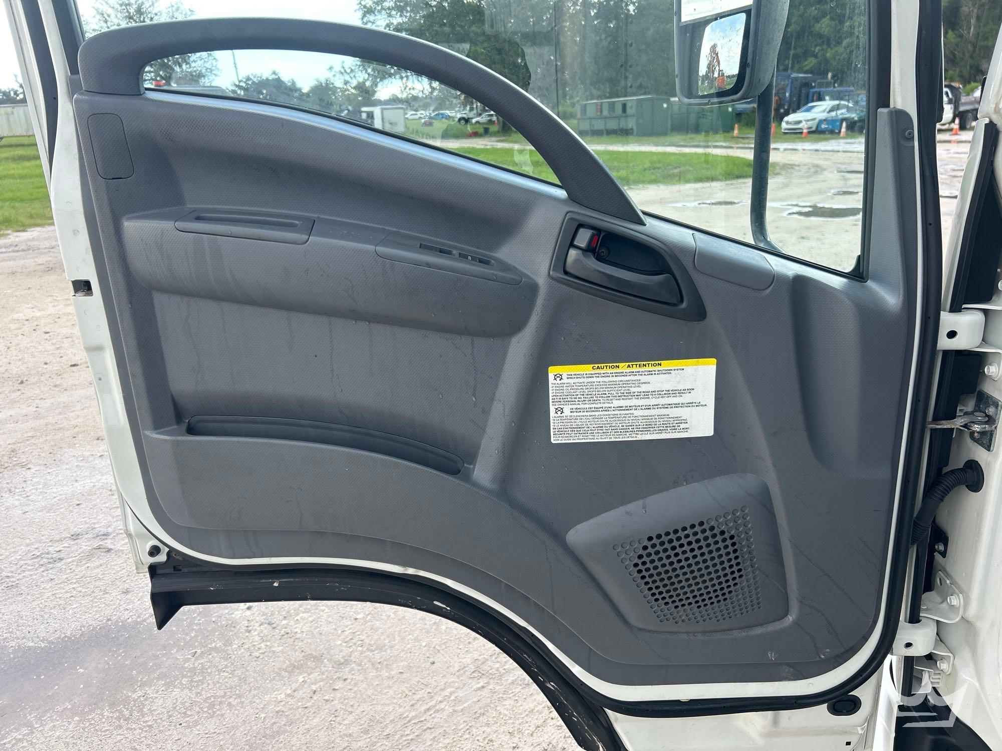 2019 Isuzu NRR