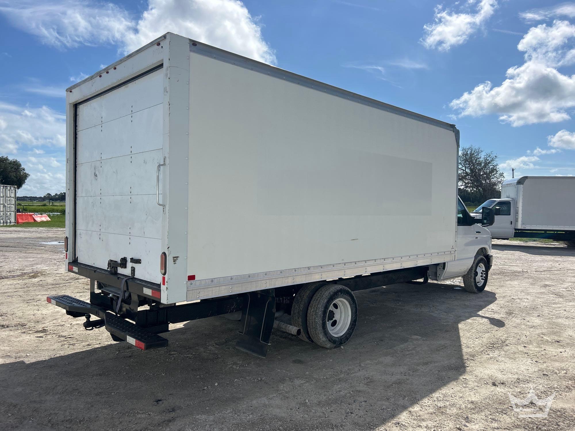 2019 Ford E350