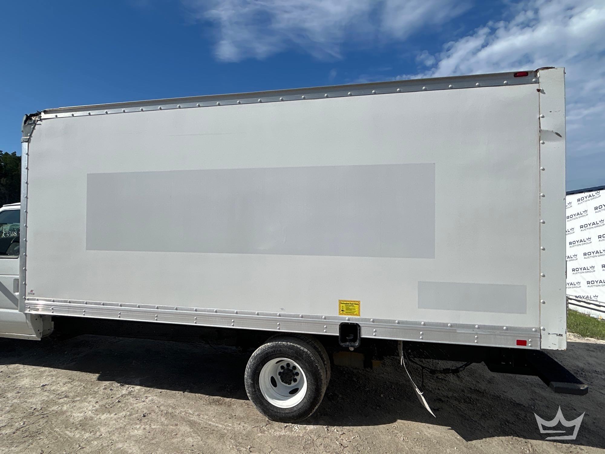 2017 Ford E350