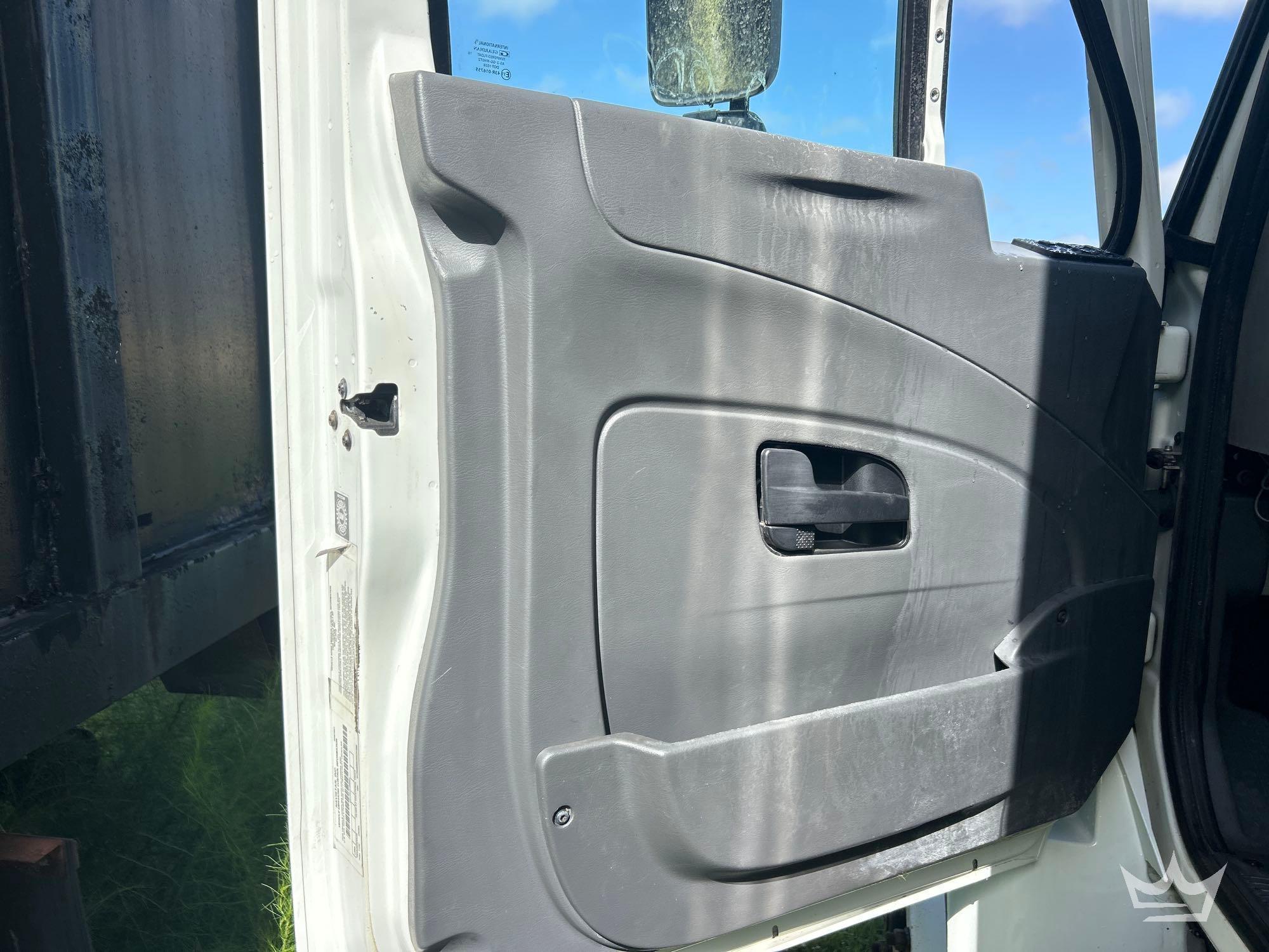 2017 International DuraStar 4300