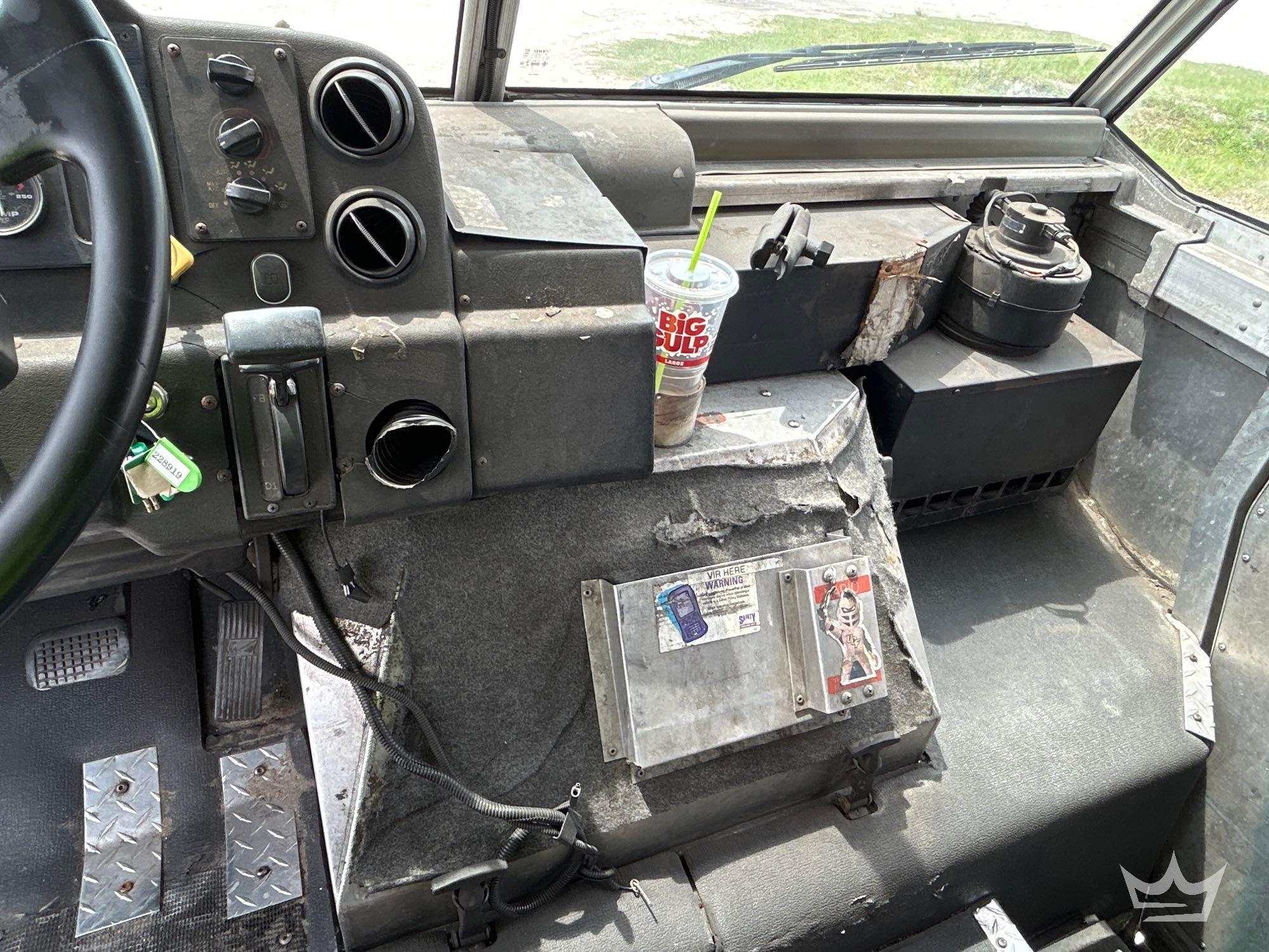 2000 Freightliner MT45