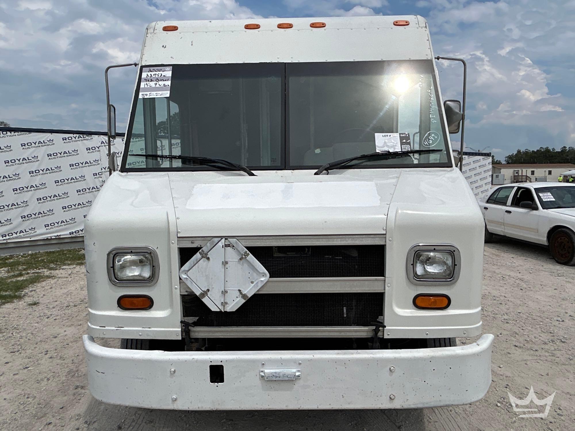 2000 Freightliner MT45