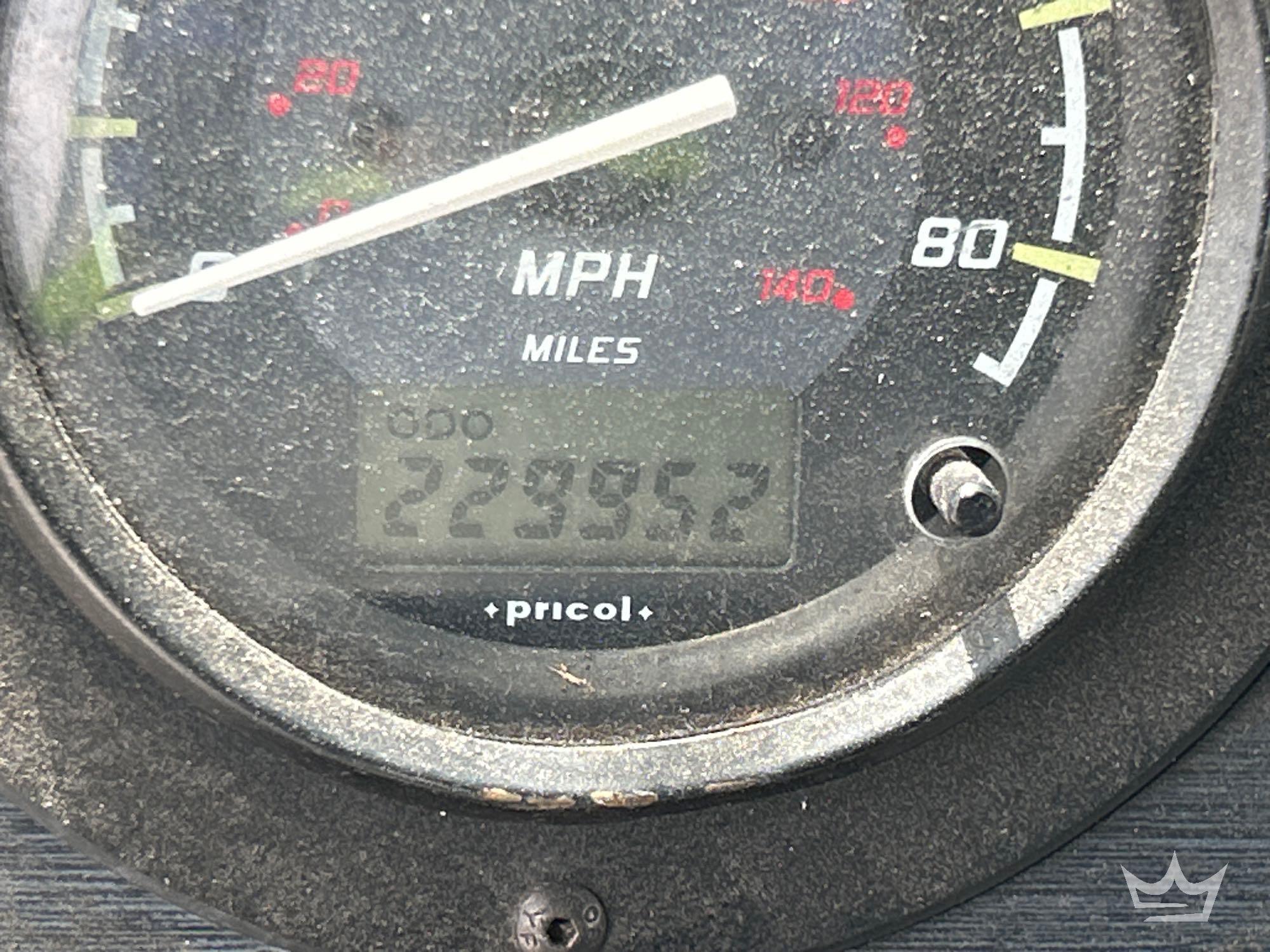2000 Freightliner MT45