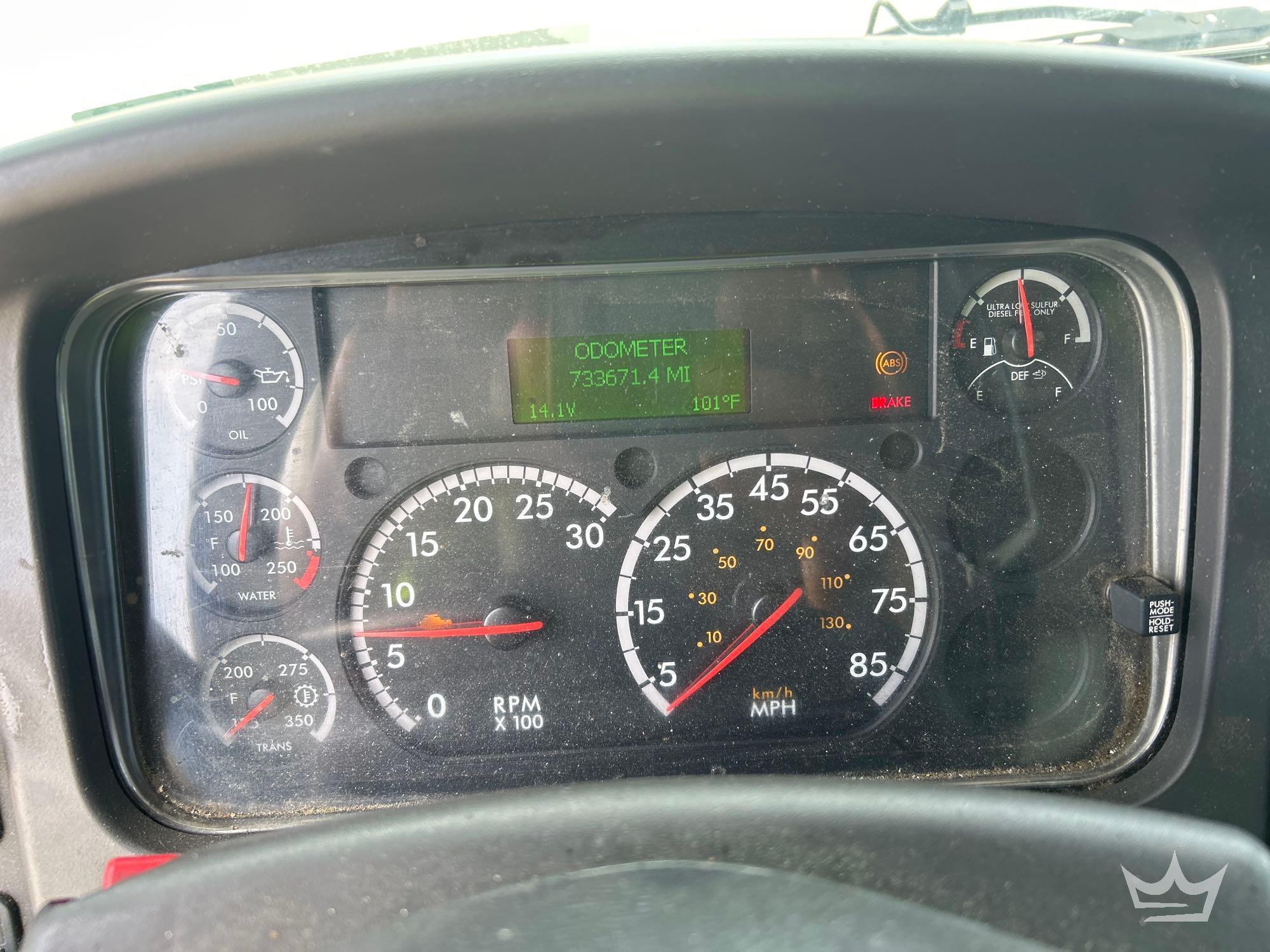 2016 Freightliner M2 106