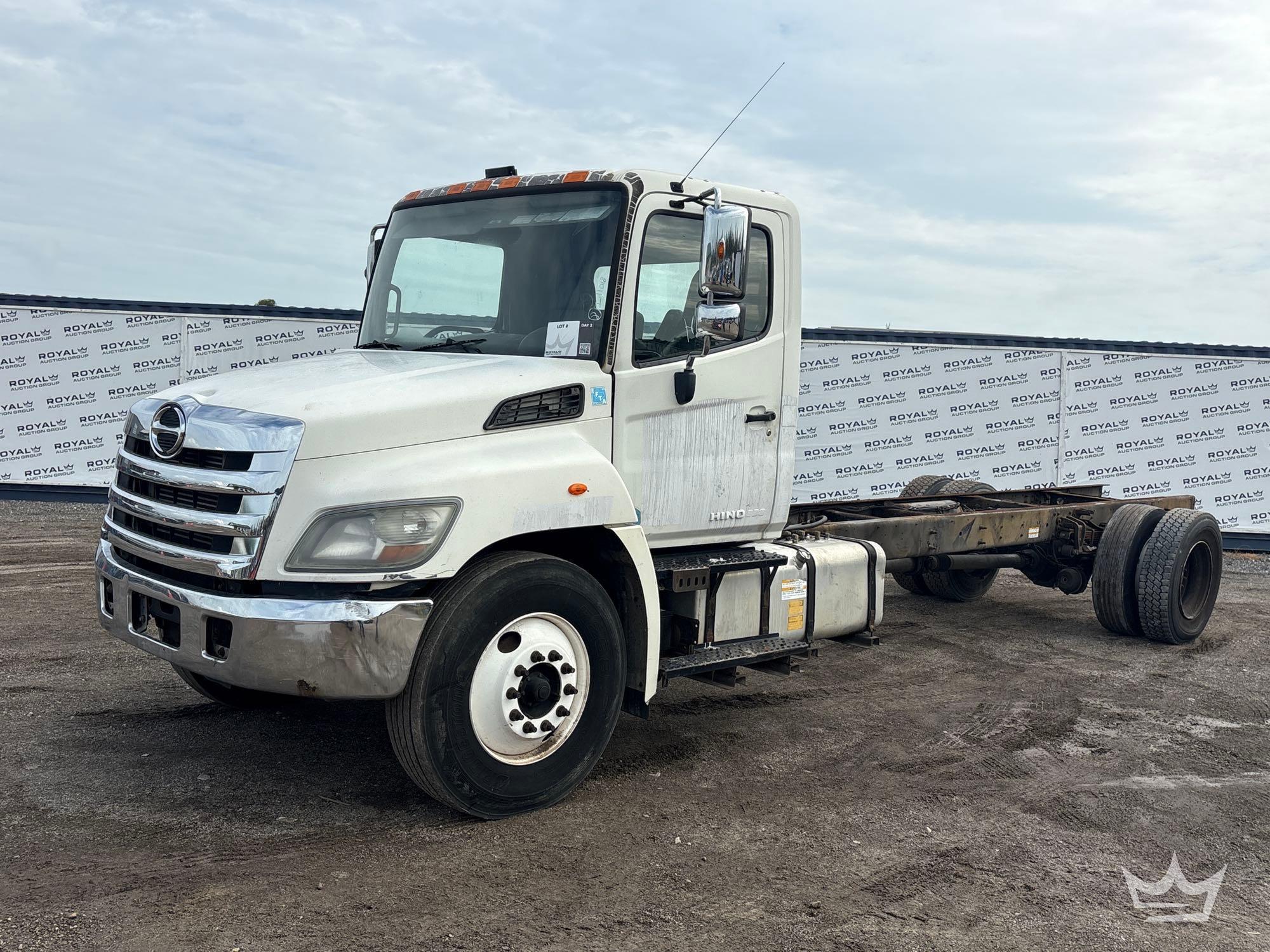 2012 Hino 338