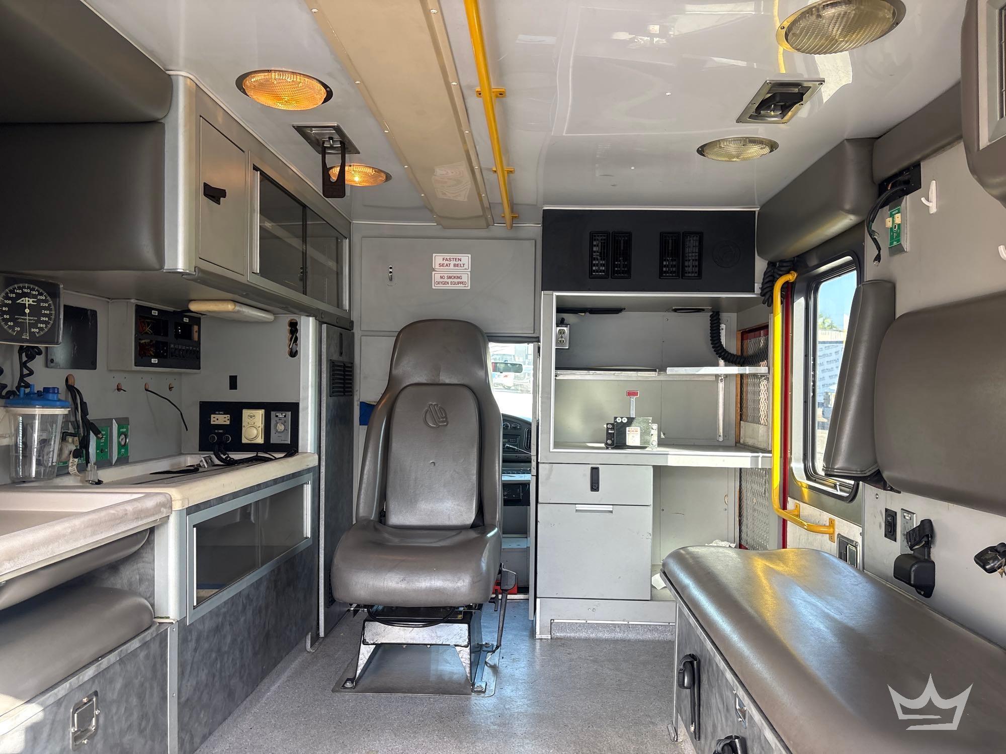 2008 Ford E450