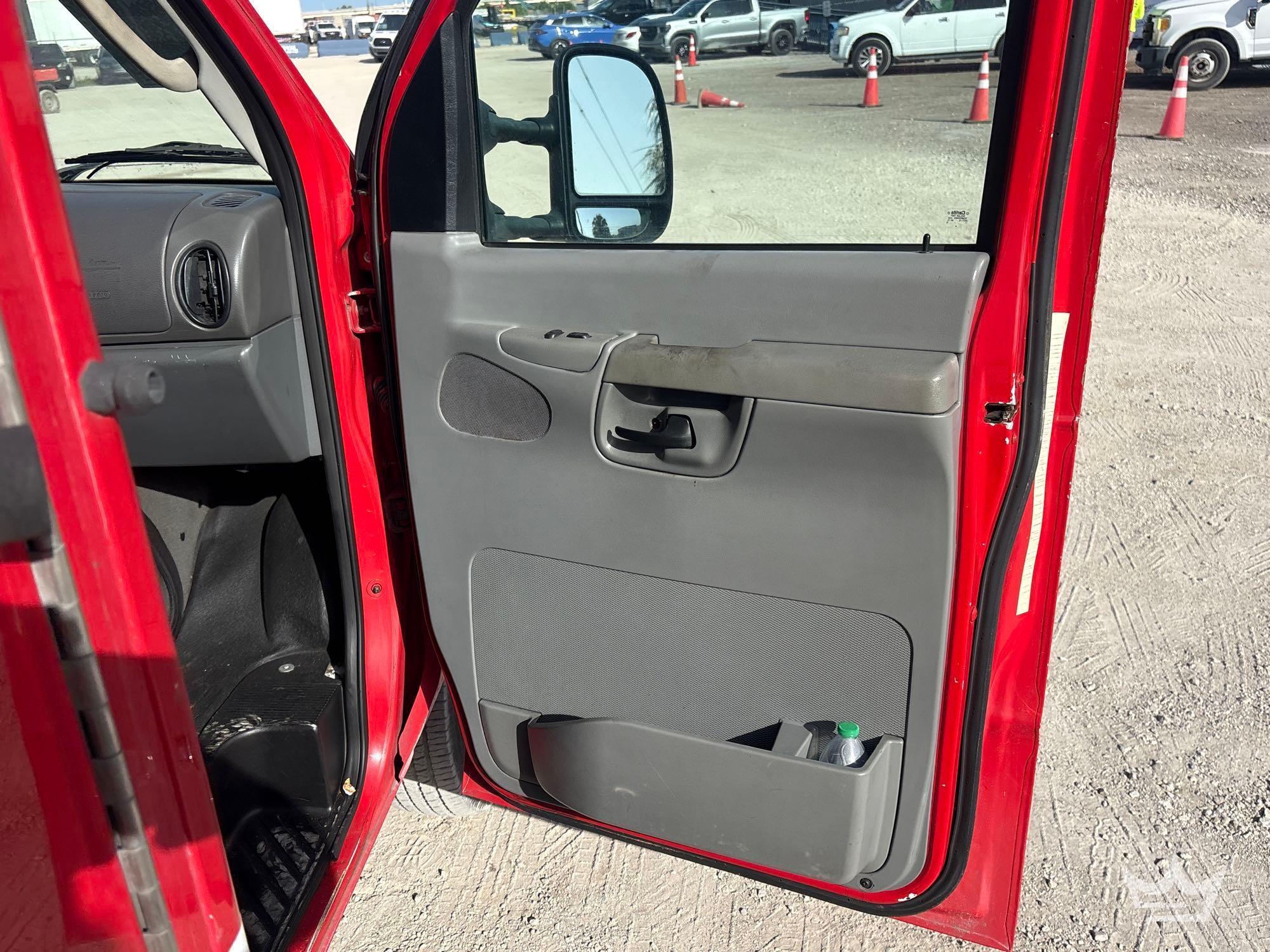 2008 Ford E450