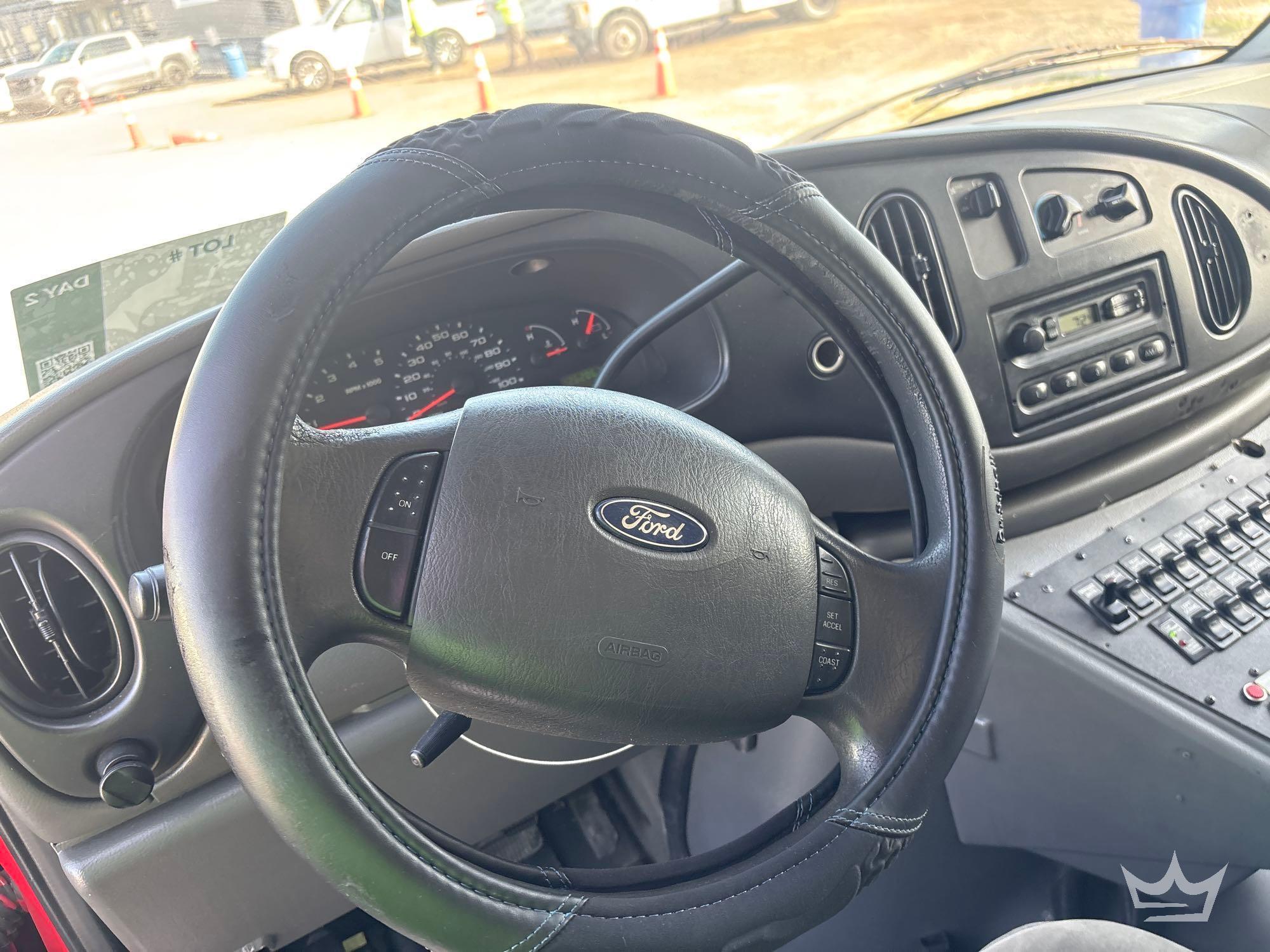 2008 Ford E450