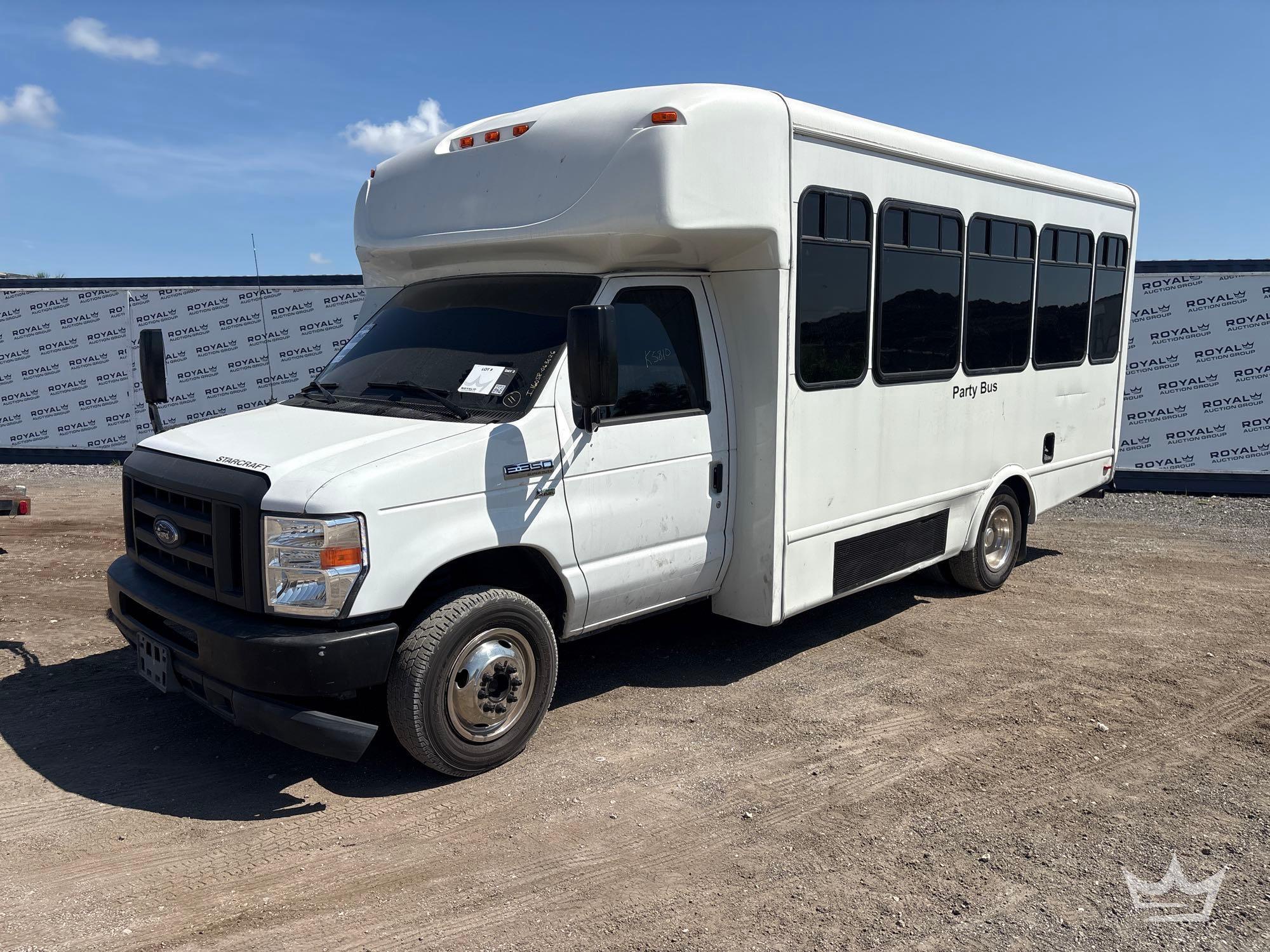 2014 Ford E-350 Shuttle Bus