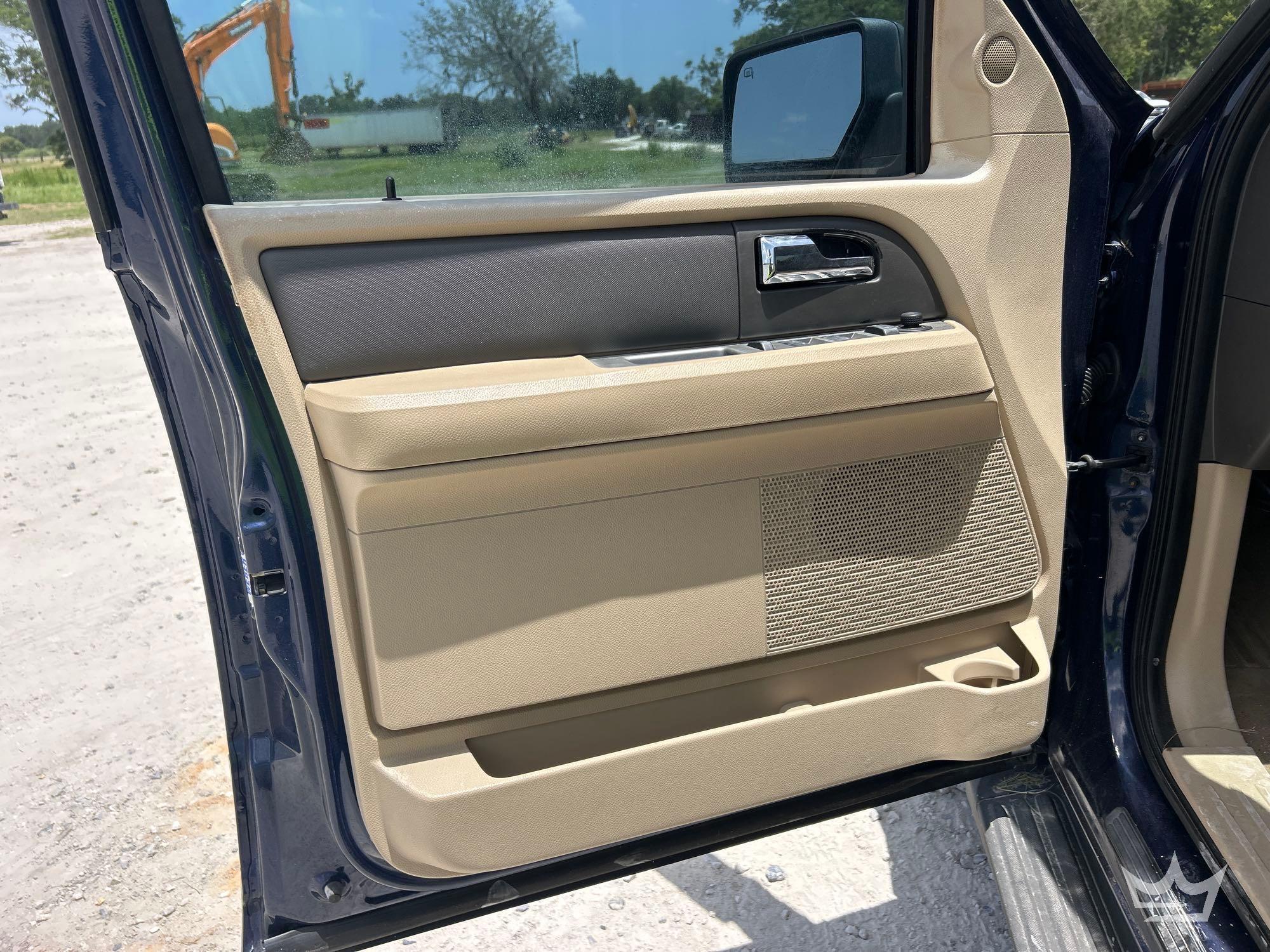 2010 Ford EXPEDITION