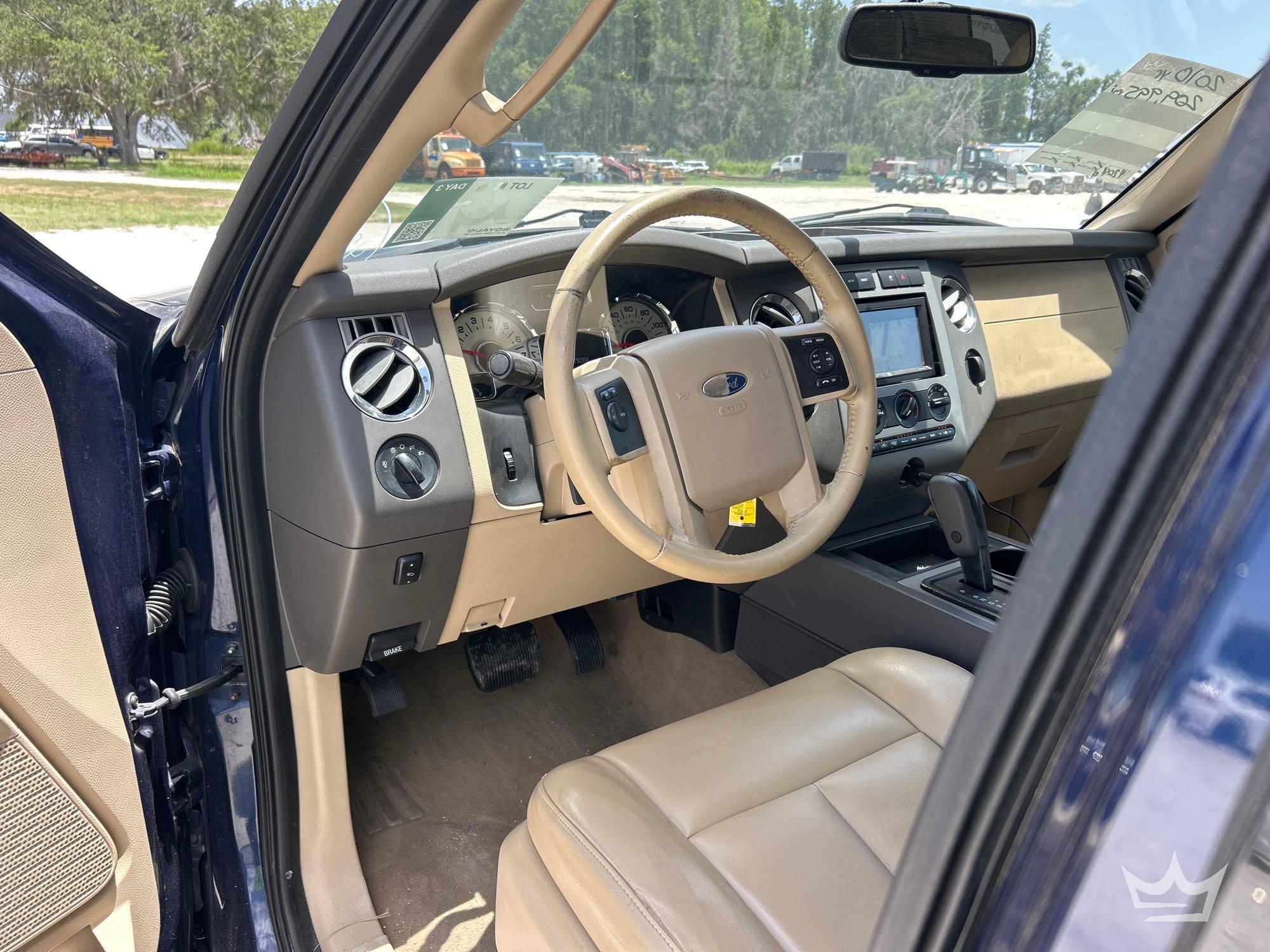 2010 Ford EXPEDITION